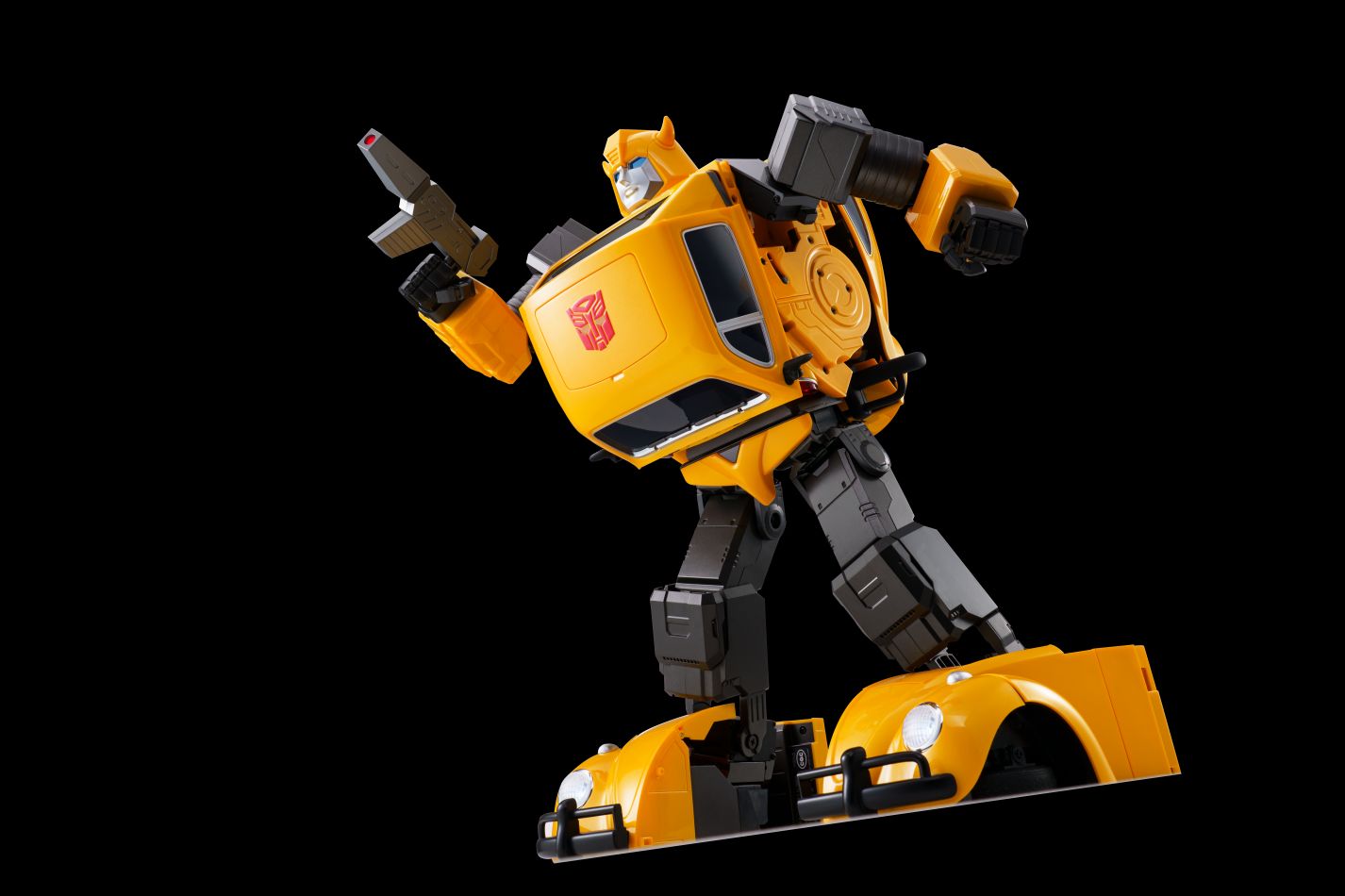 Transformers Robosen Flagship G1 Transforming Bumblebee