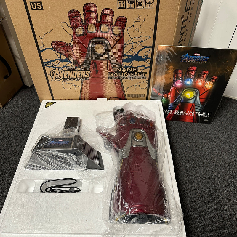 Hot Toys Lifesize 1:1 Nano Gauntlet PRE OWNED