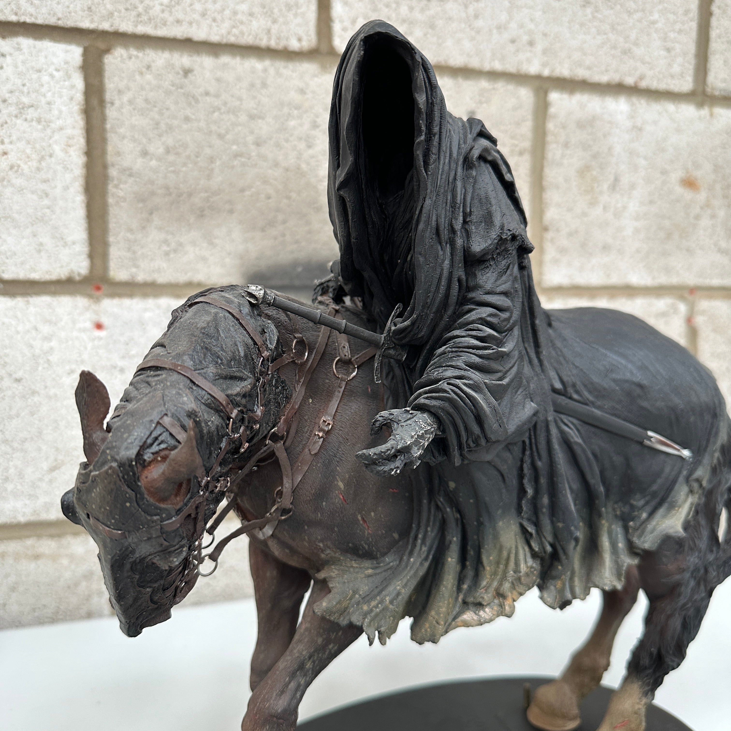 Sideshow Weta Lord of the Rings Ringwraith and Steed Statue PRE OWNED