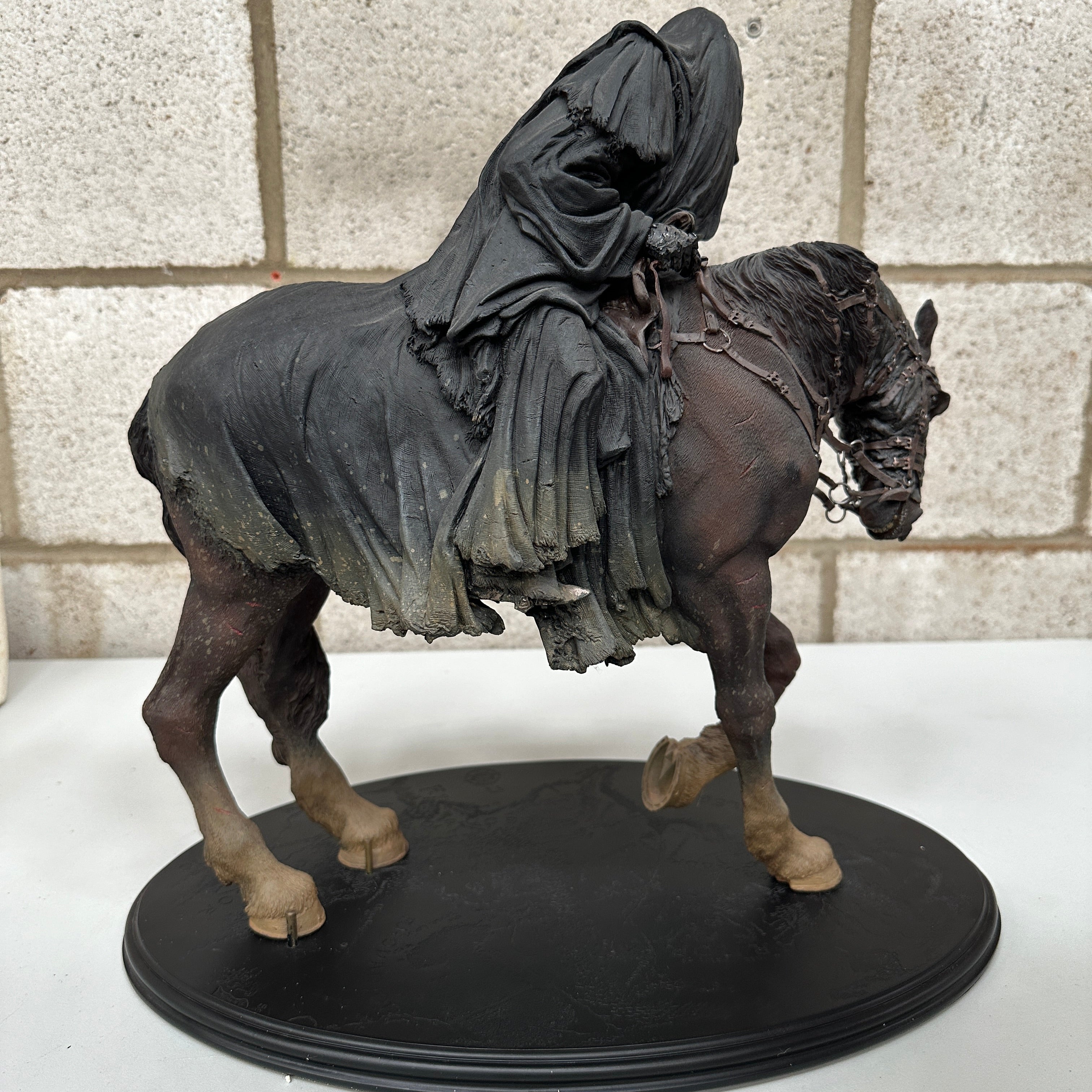 Sideshow Weta Lord of the Rings Ringwraith and Steed Statue PRE OWNED