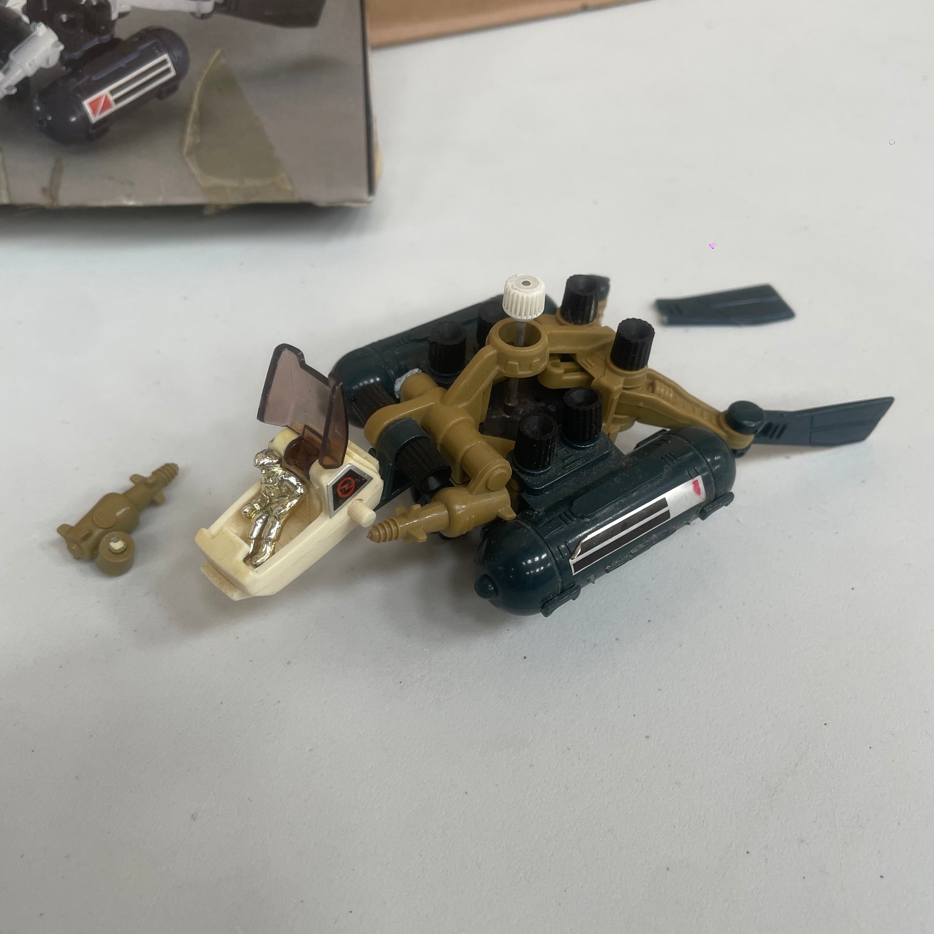 Zoids Vintage Boxed Aquadon DAMAGED