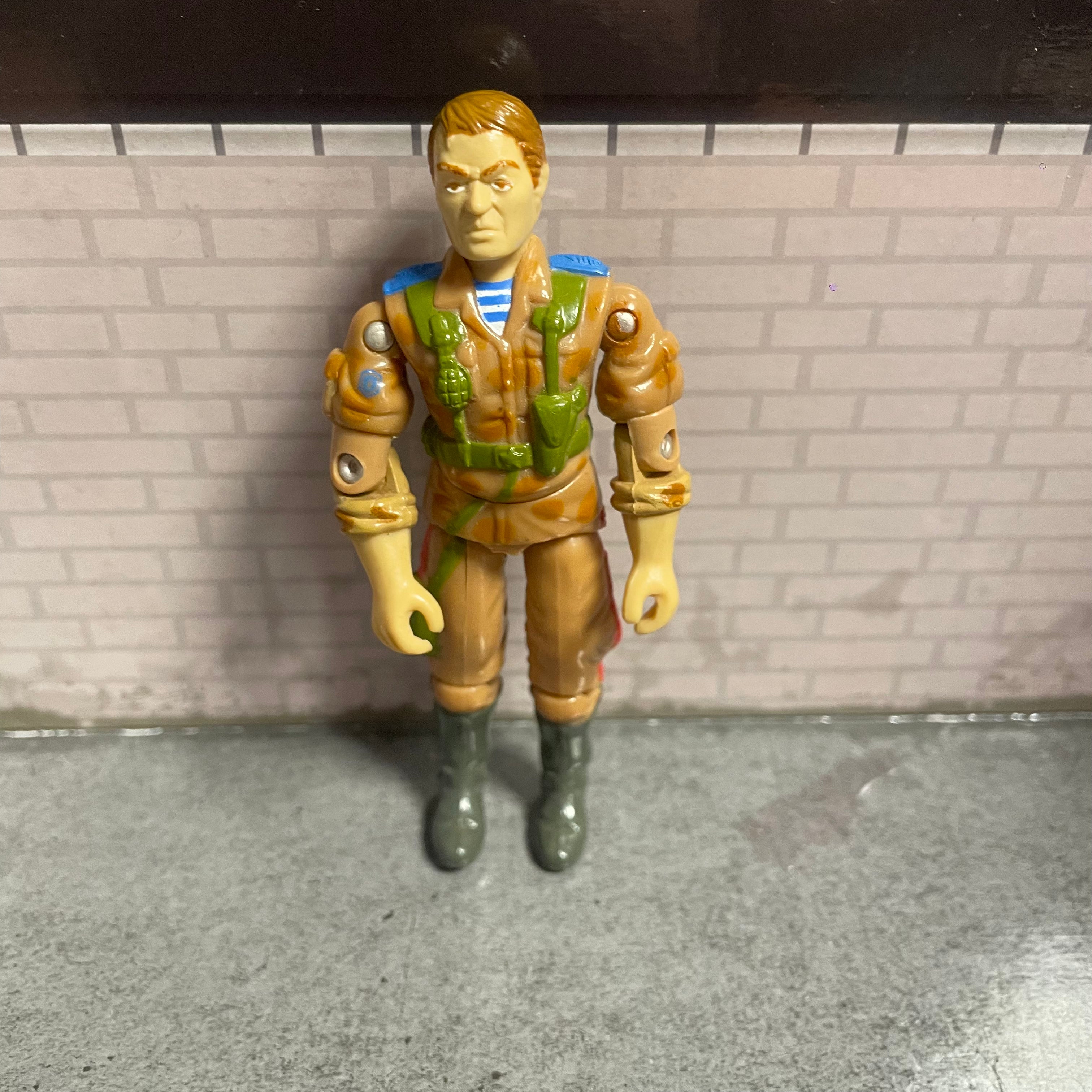 G.I. Joe Vintage Red Star Hasbro Action Figure 1991 (Pre Owned)