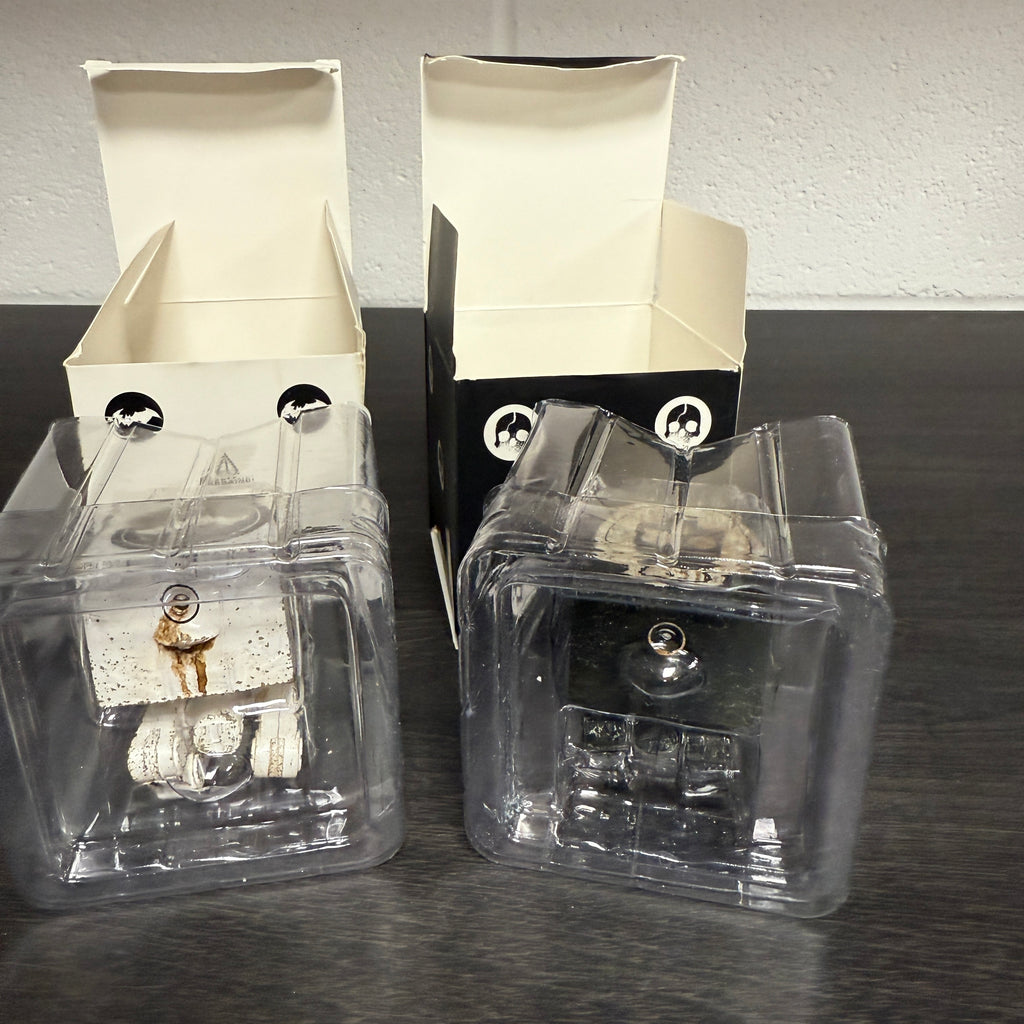 その他 ThreeA WWRp SQUARE DAYWATCH NIGHTWATCH Ashley Wood 3A Toys World War Robot Portable WWRp Daywatch and