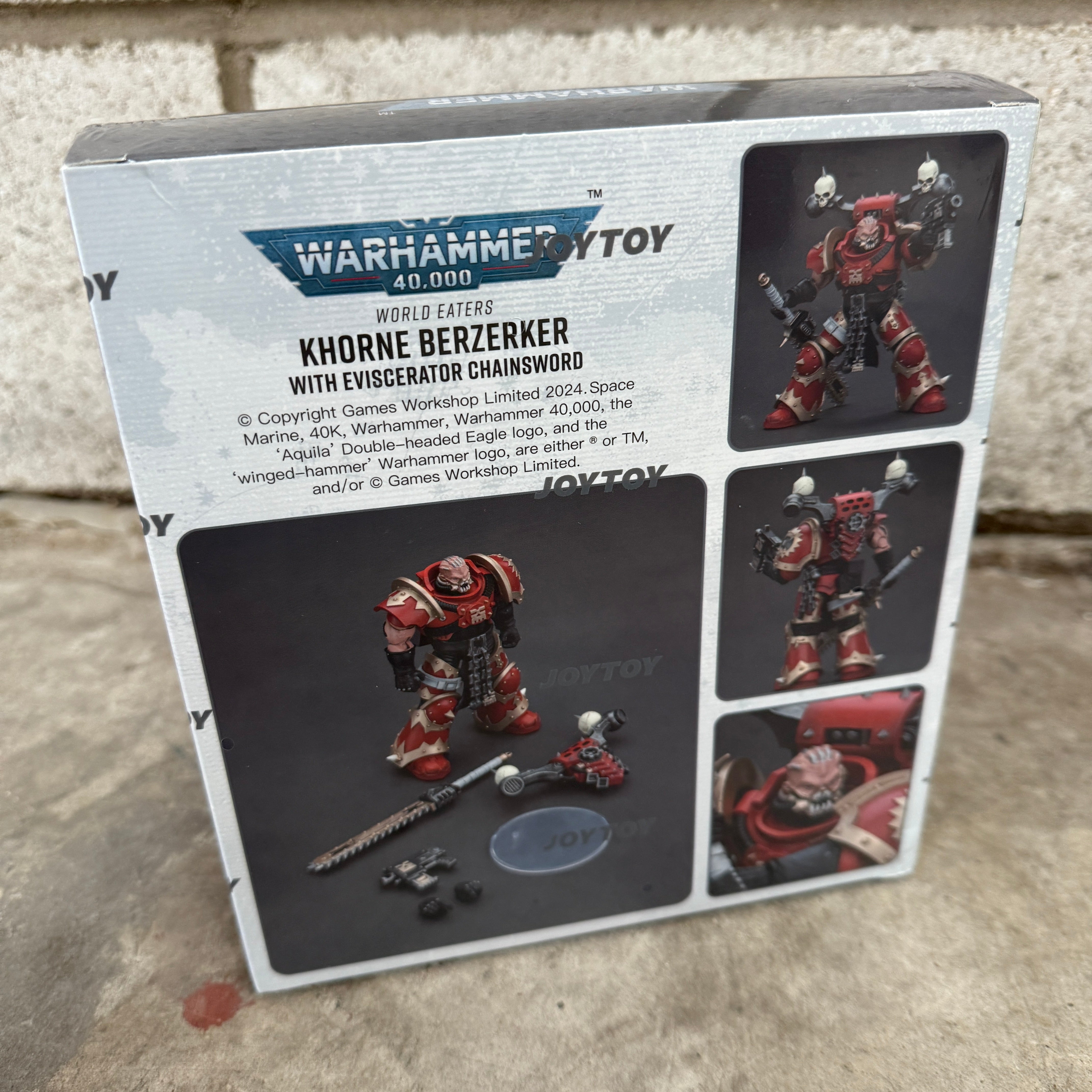 JOYTOY 1/18 Warhammer World Eaters Khorne Berzerker with Eviscerator Chainsaw