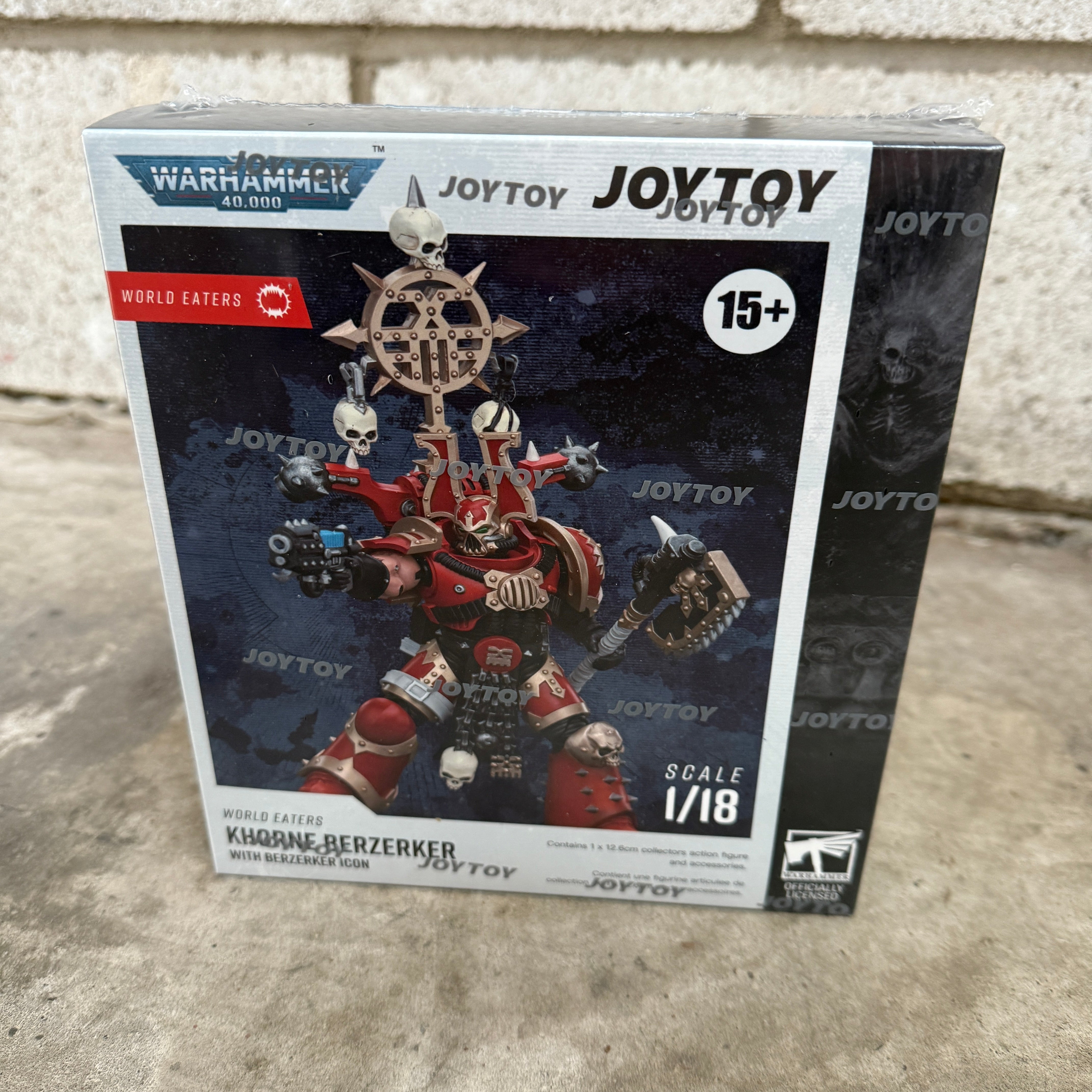 JOYTOY 1/18 Warhammer World Eaters Khorne Berzerker with Berzerker Icon