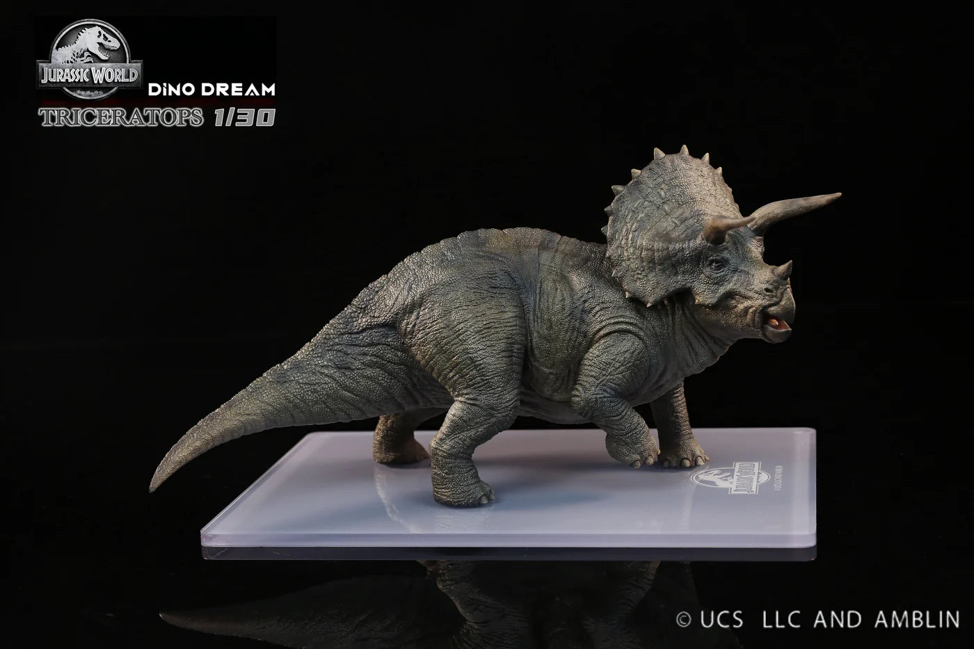 Dino Dream Jurassic World Triceratops 1/30 Scale Resin Model
