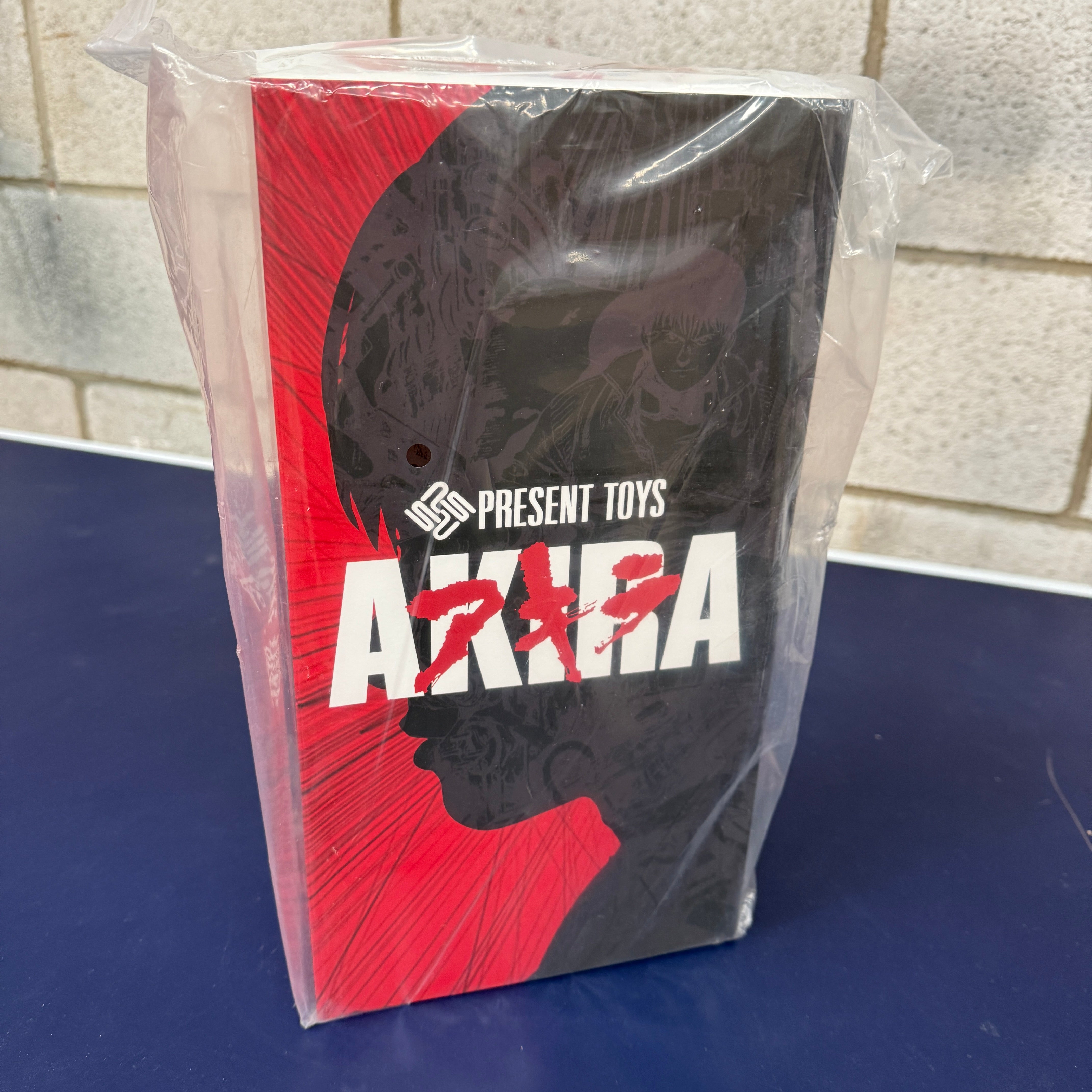 Present Toys Motorcycle Boy Akira Kaneda 1/6 Scale Collectible Figure