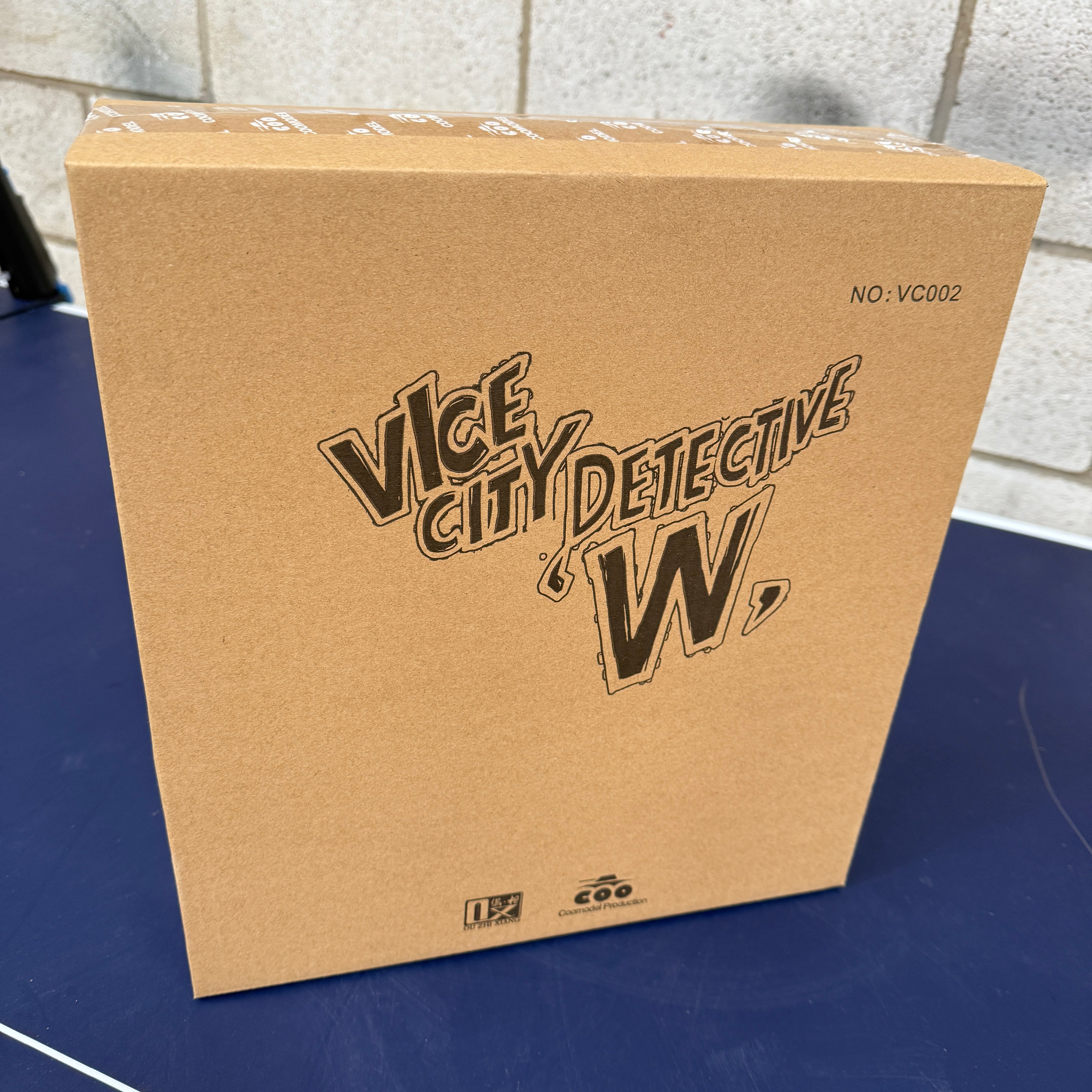 Coomodel x Ouzhixiang Vice City Detective W VC002 1/6 Scale Collectible Figure