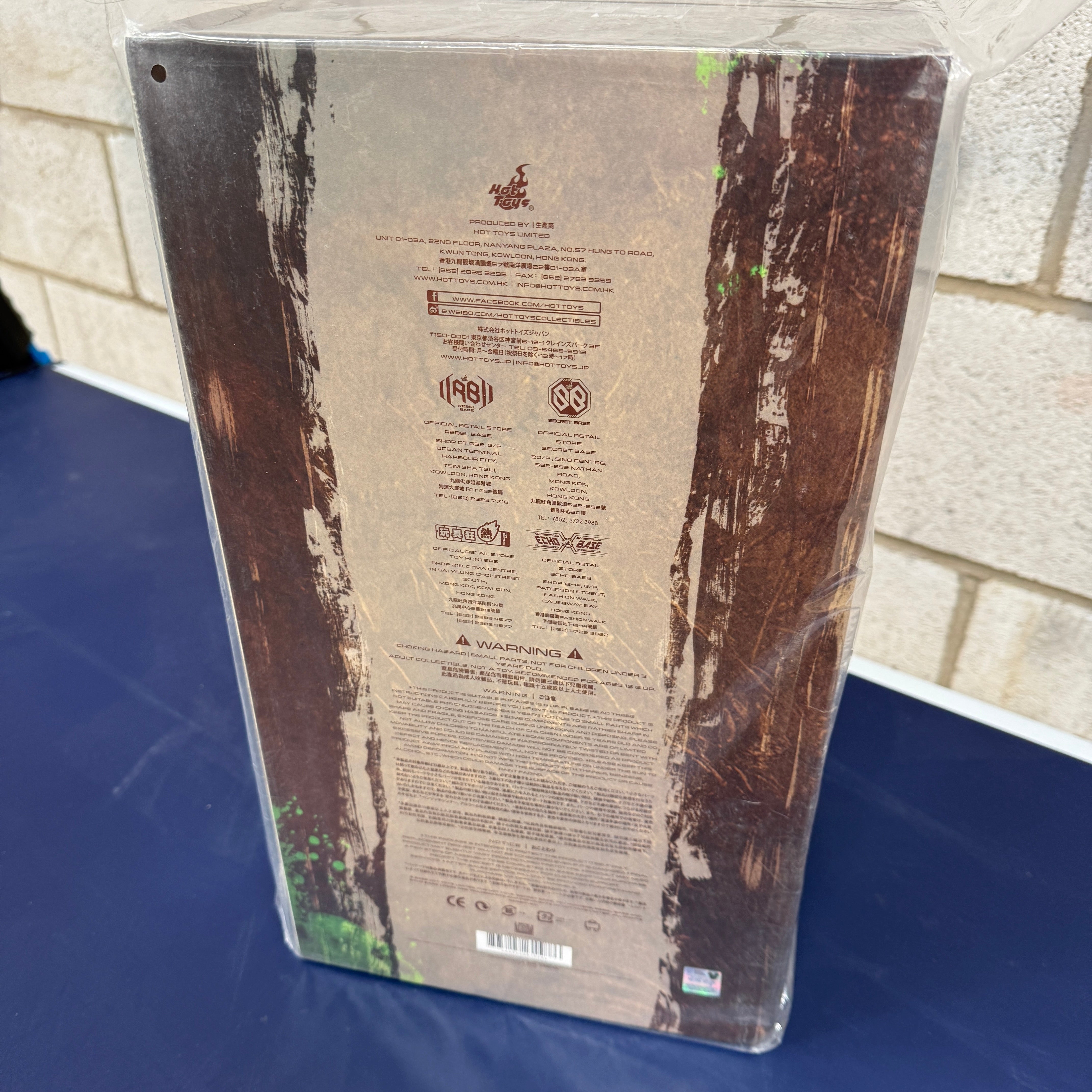 Hot Toys Prey Feral Predator TMS114 1/6 Scale Collectible Figure IMPORT STOCK