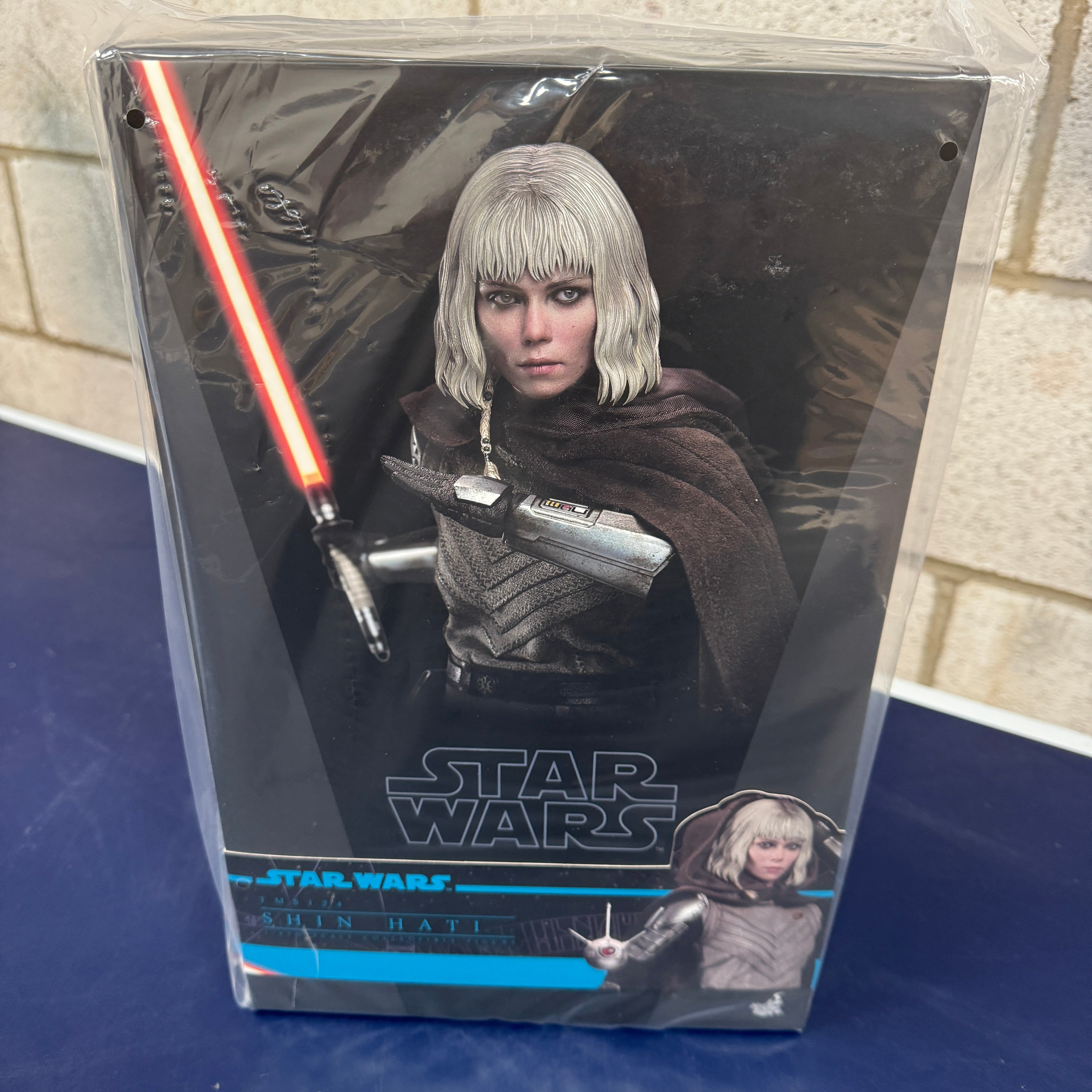 Hot Toys Star Wars Shin Hati 1/6 Scale Collectible Figure IMPORT STOCK