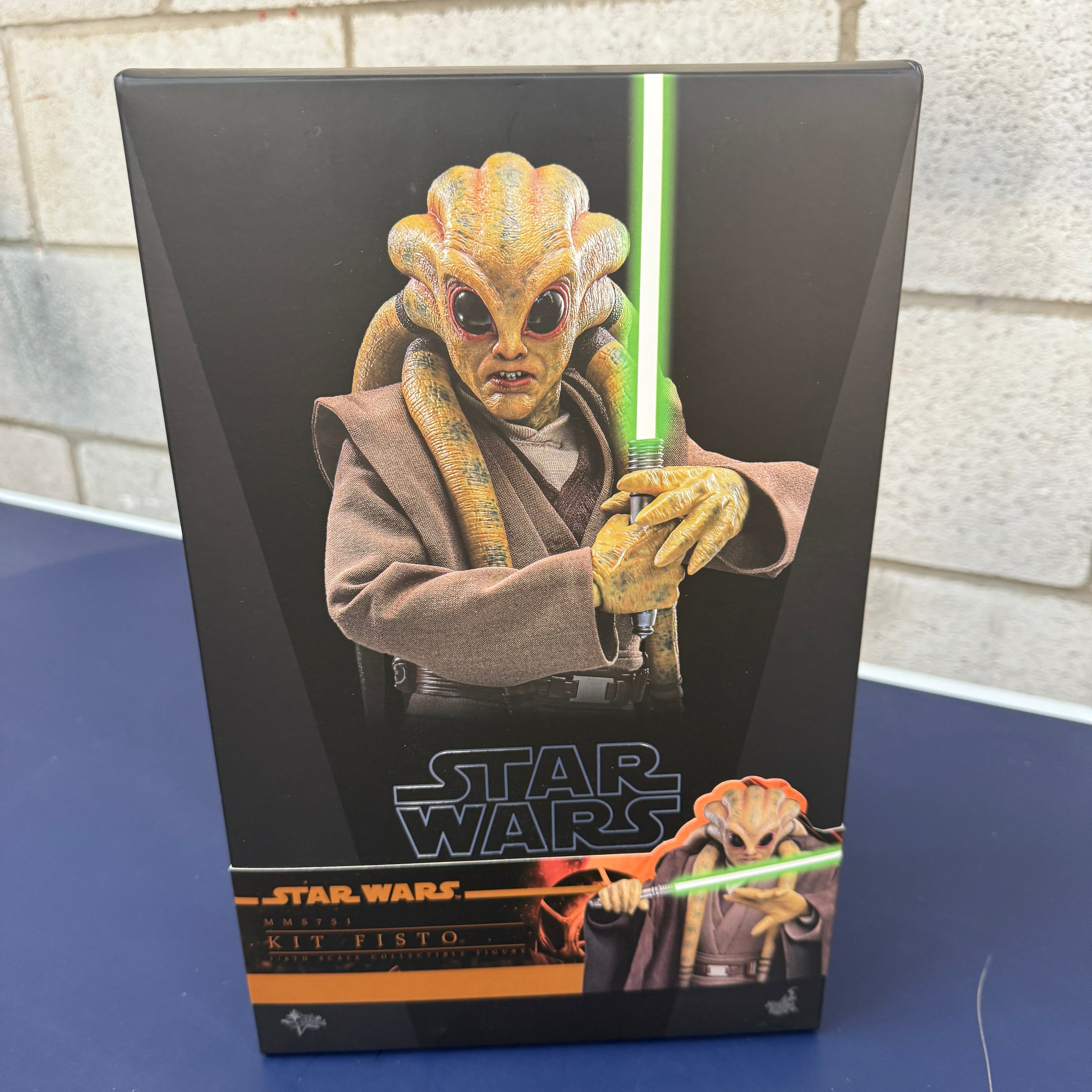 Hot Toys Star Wars Kit Fisto 1/6 Scale Collectible Figure IMPORT STOCK