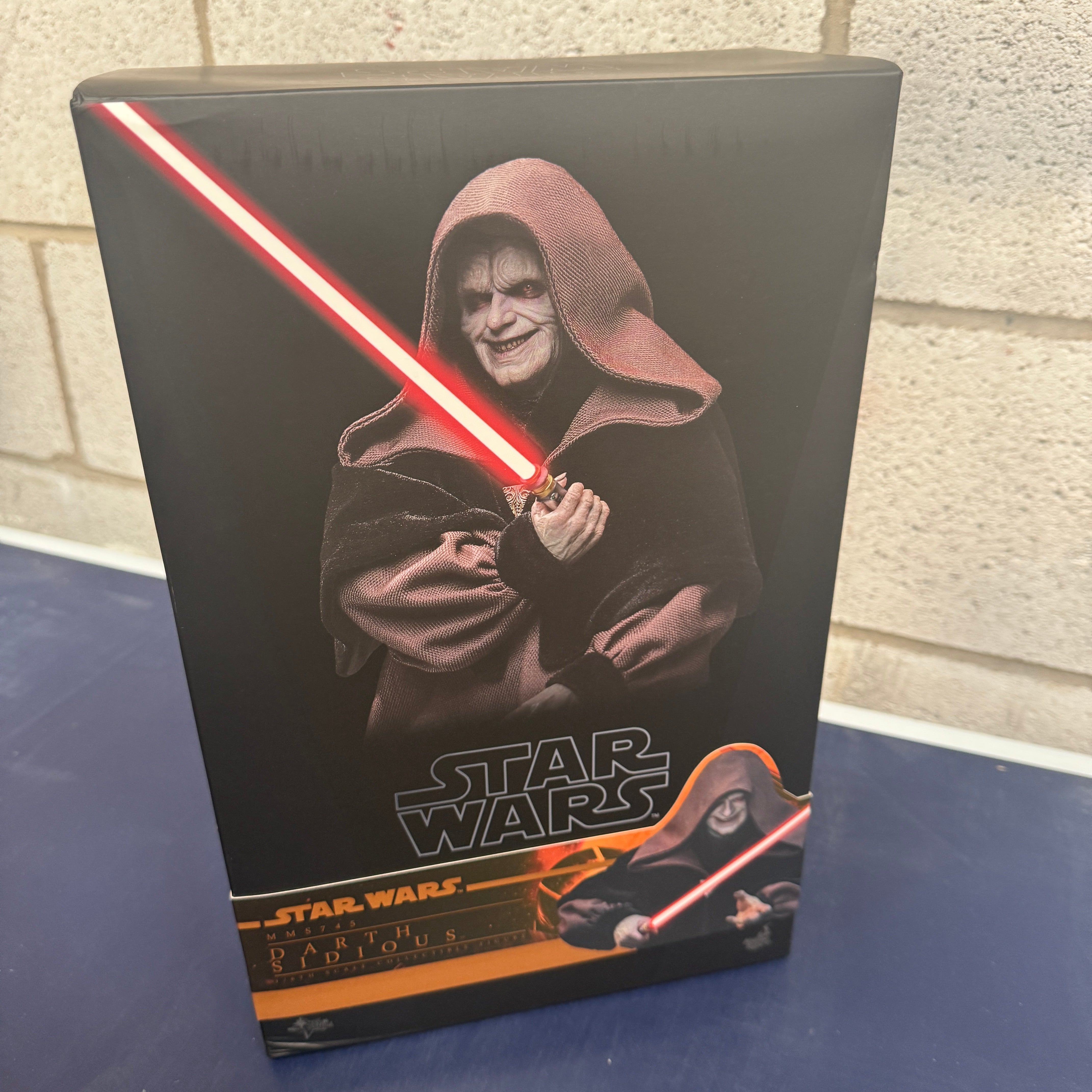 Hot Toys Star Wars Darth Sidious 1/6 Scale Collectible Figure IMPORT STOCK
