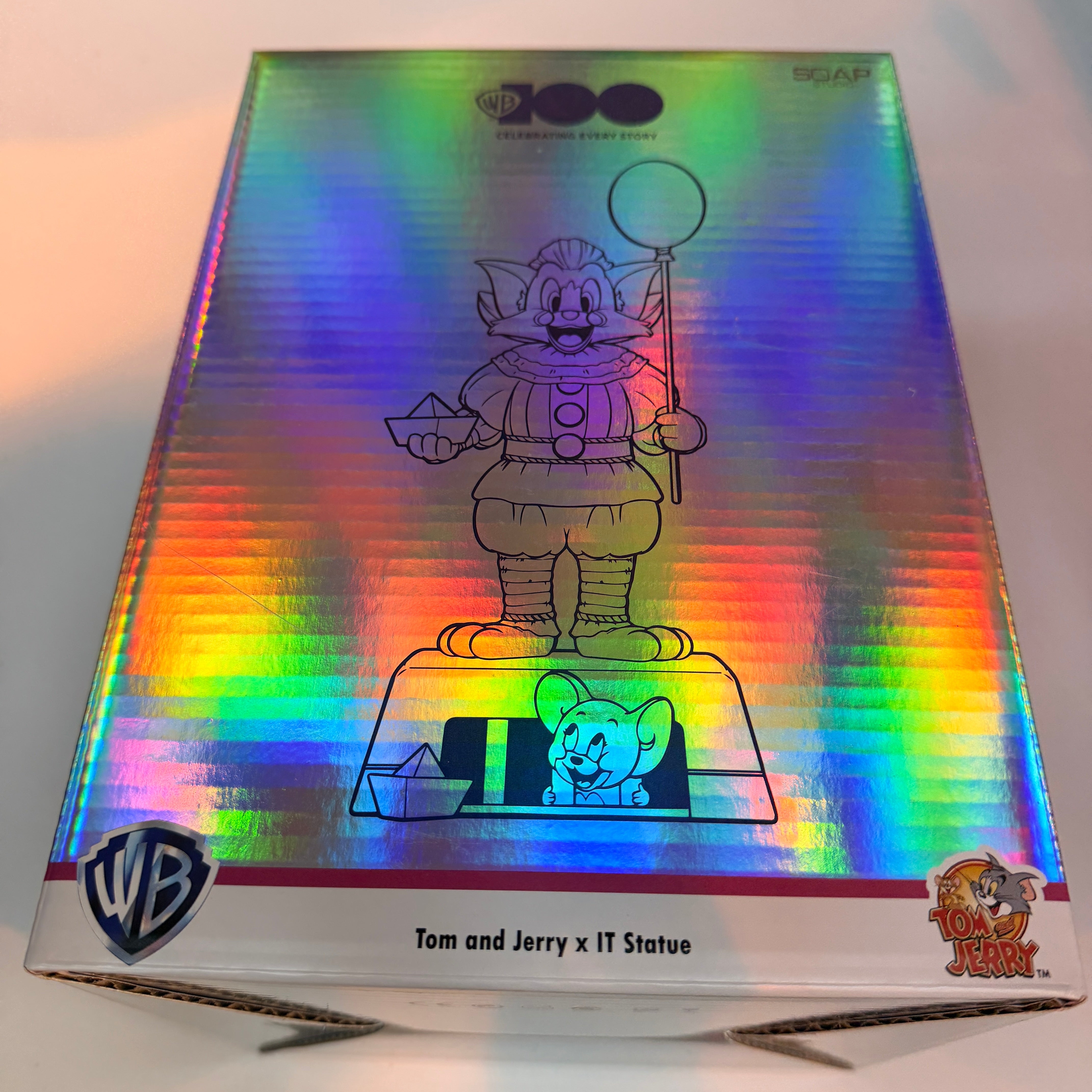 Soap Studio Tom & Jerry X "It" Statue