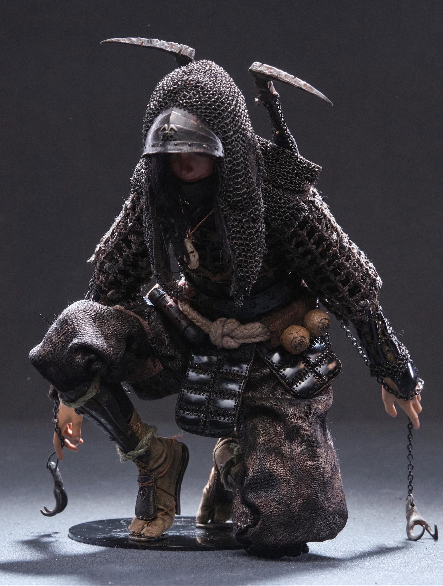 PRE-ORDER JPTdesign x Pop Costume Myraids of Face Vol.4 Owlet Moth 1/6 Scale Collectible Figure