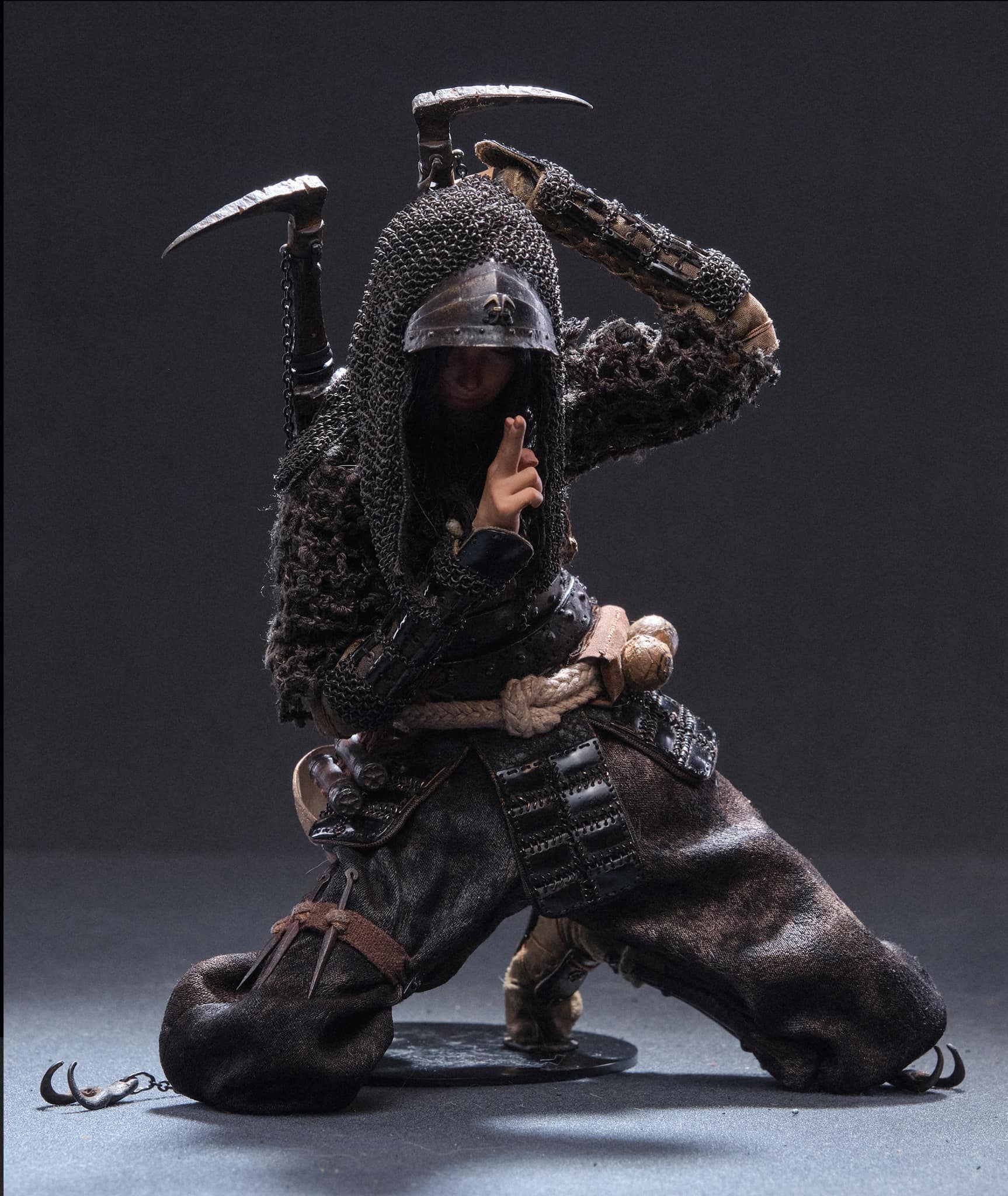 PRE-ORDER JPTdesign x Pop Costume Myraids of Face Vol.4 Owlet Moth 1/6 Scale Collectible Figure