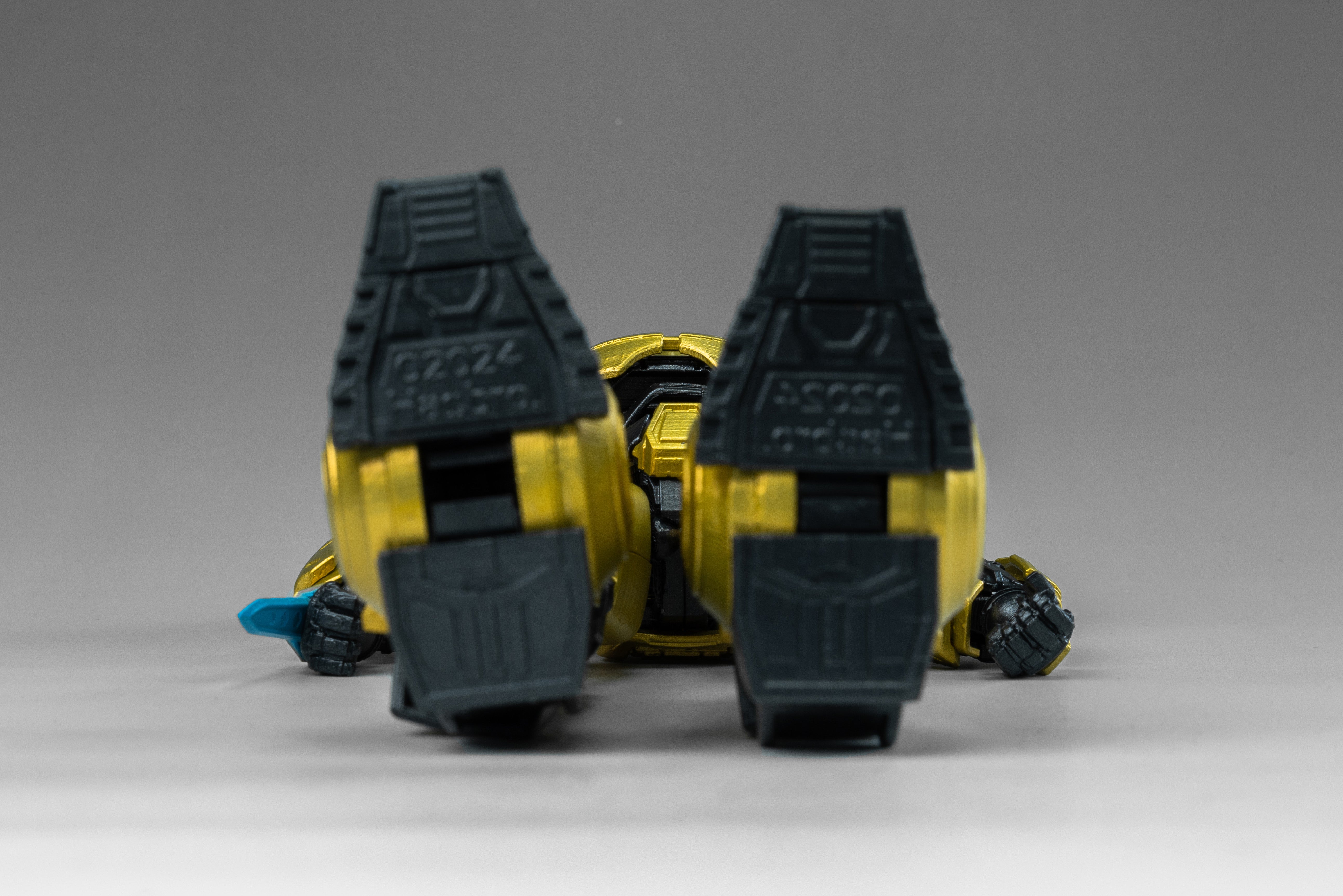 Transformers Yolopark TFOne 16cm B-127 Cogged Mode MODEL KIT