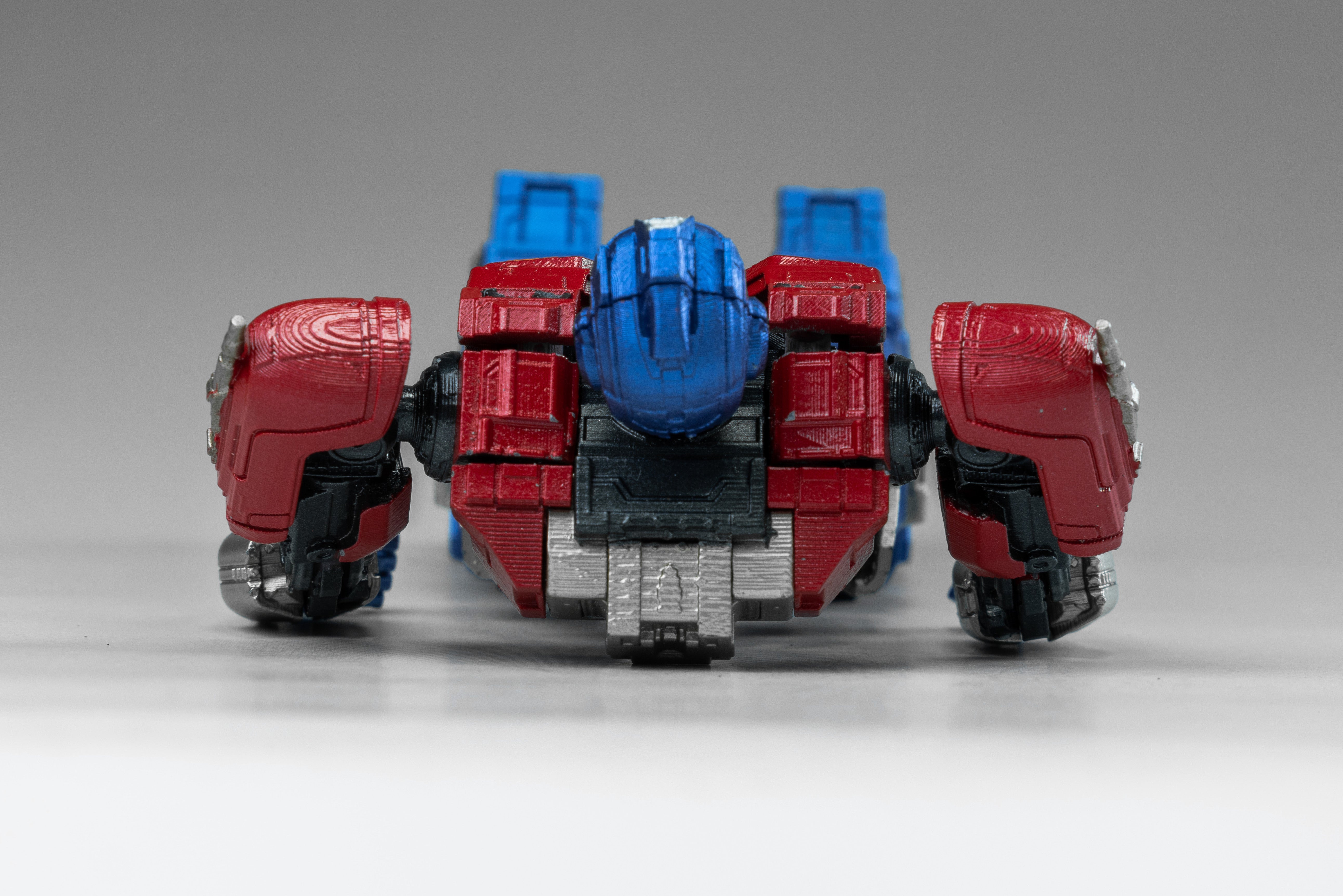 Transformers Yolopark TFOne 14cm Orion Pax Cogless Mode MODEL KIT