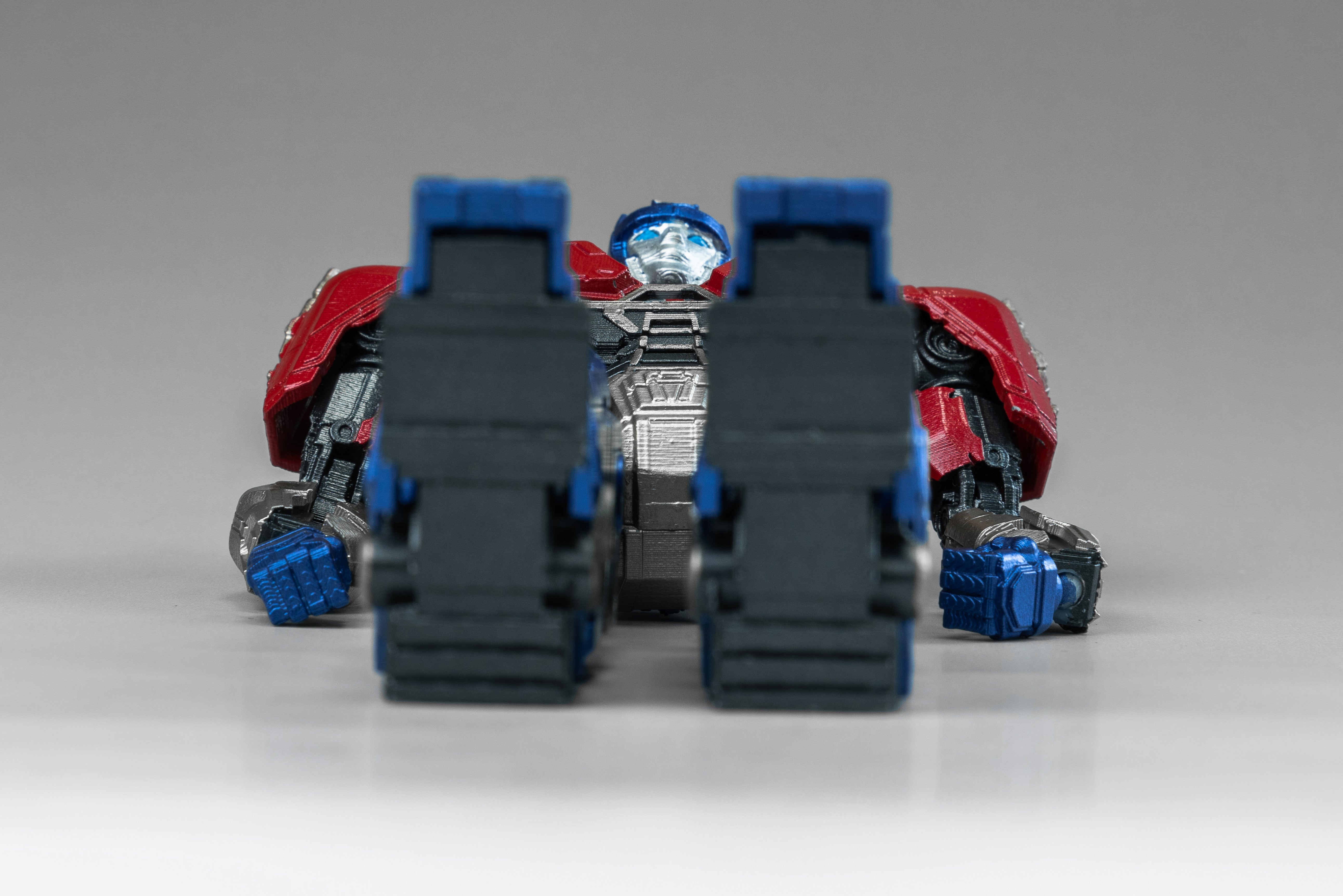 Transformers Yolopark TFOne 14cm Orion Pax Cogless Mode MODEL KIT