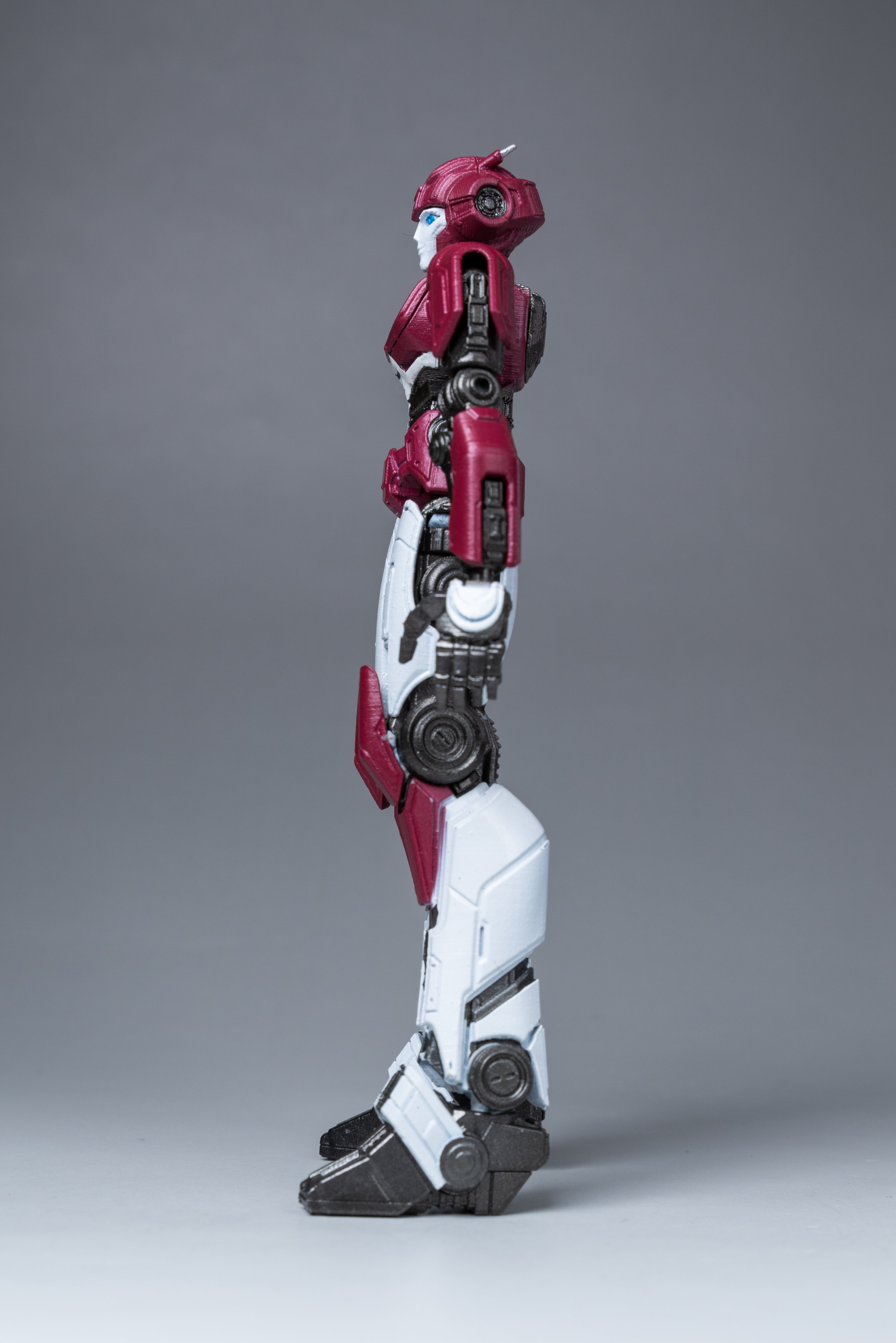 Transformers Yolopark TFOne 13cm Elita Cogless Mode MODEL KIT