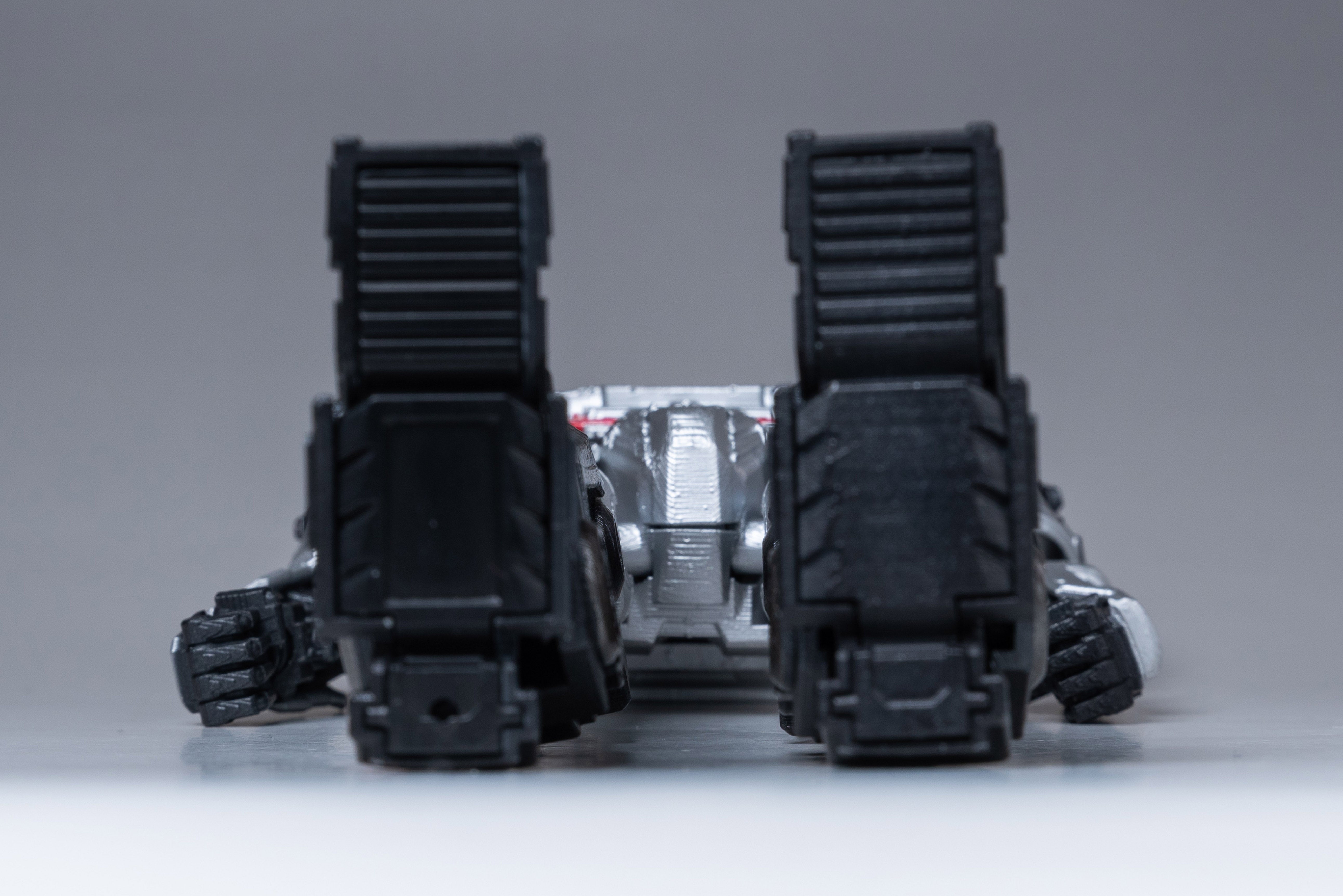 Transformers Yolopark TFOne 15cm Megatron Cogless Mode MODEL KIT