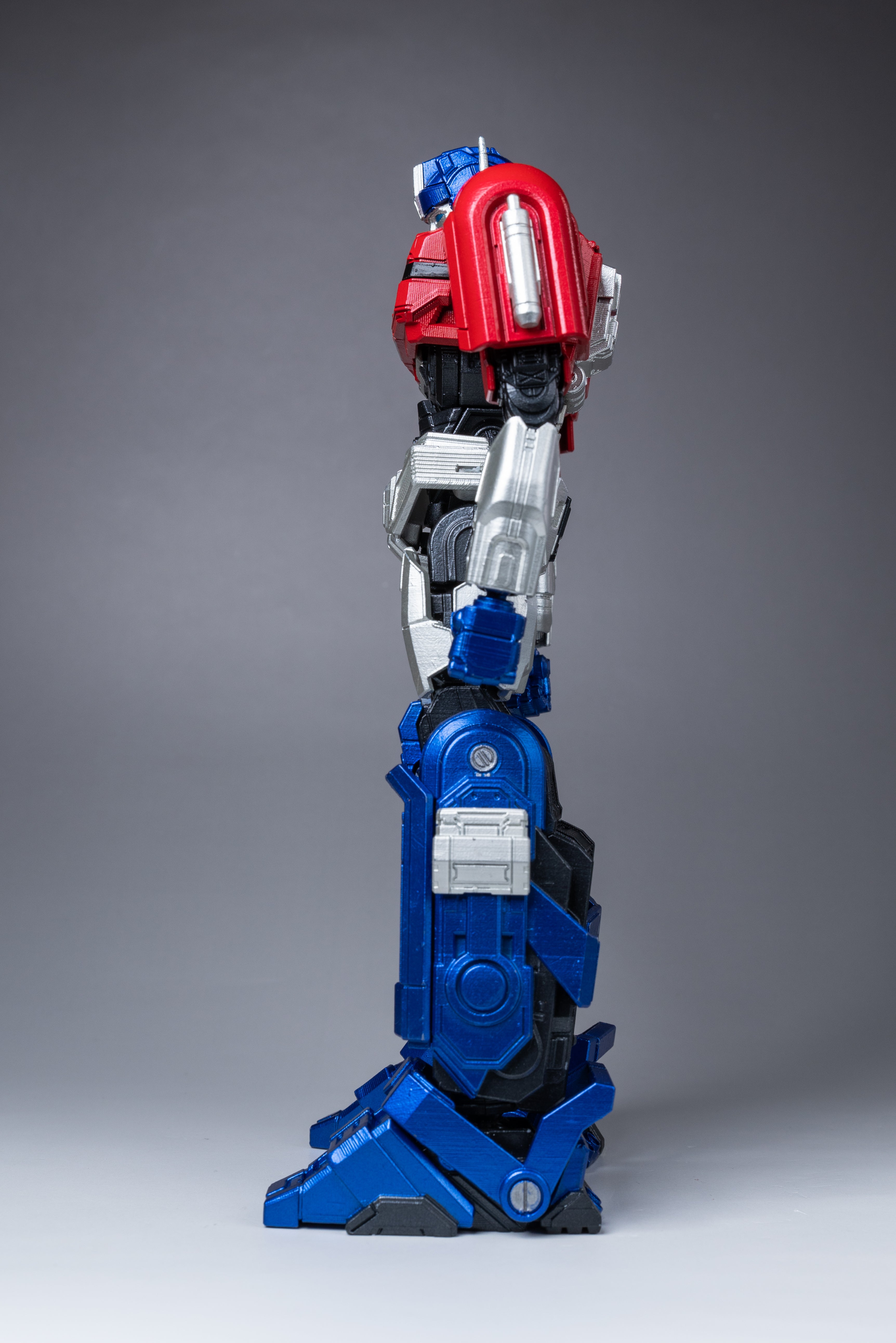 Transformers Yolopark TFOne 20cm Orion Pax Cogged Mode MODEL KIT