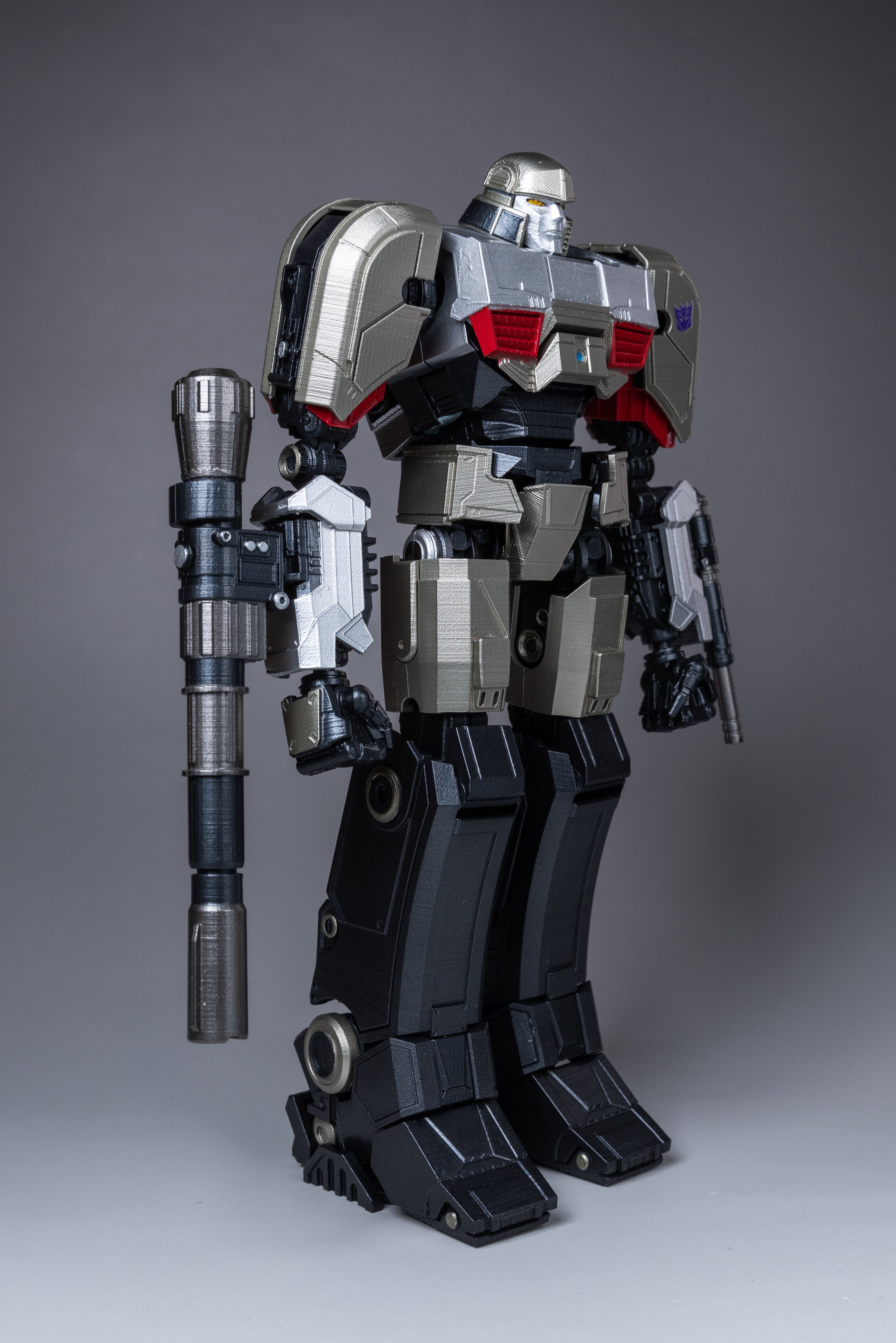 Transformers Yolopark TFOne 20cm Megatron Cogged Mode MODEL KIT