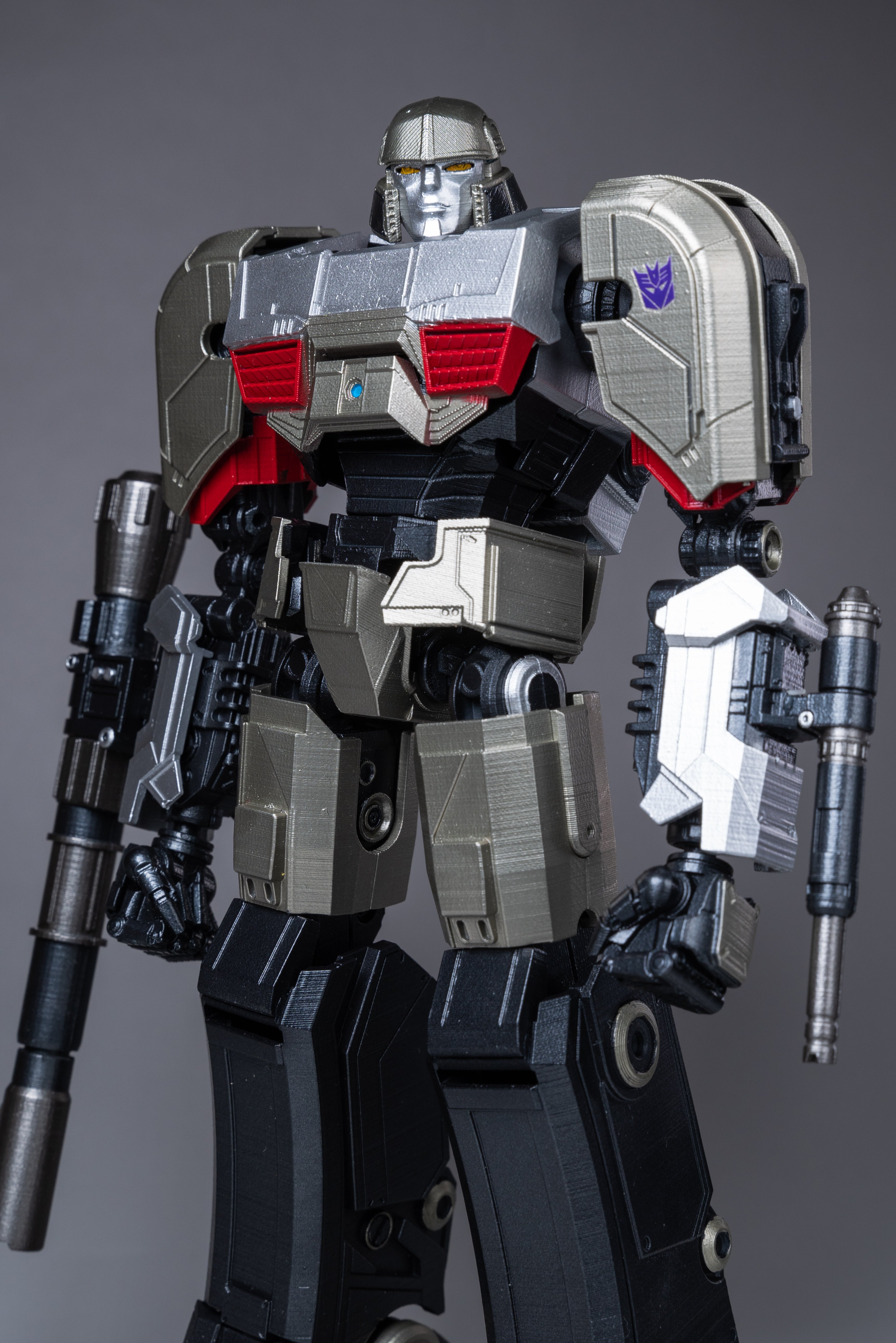 Transformers Yolopark TFOne 20cm Megatron Cogged Mode MODEL KIT