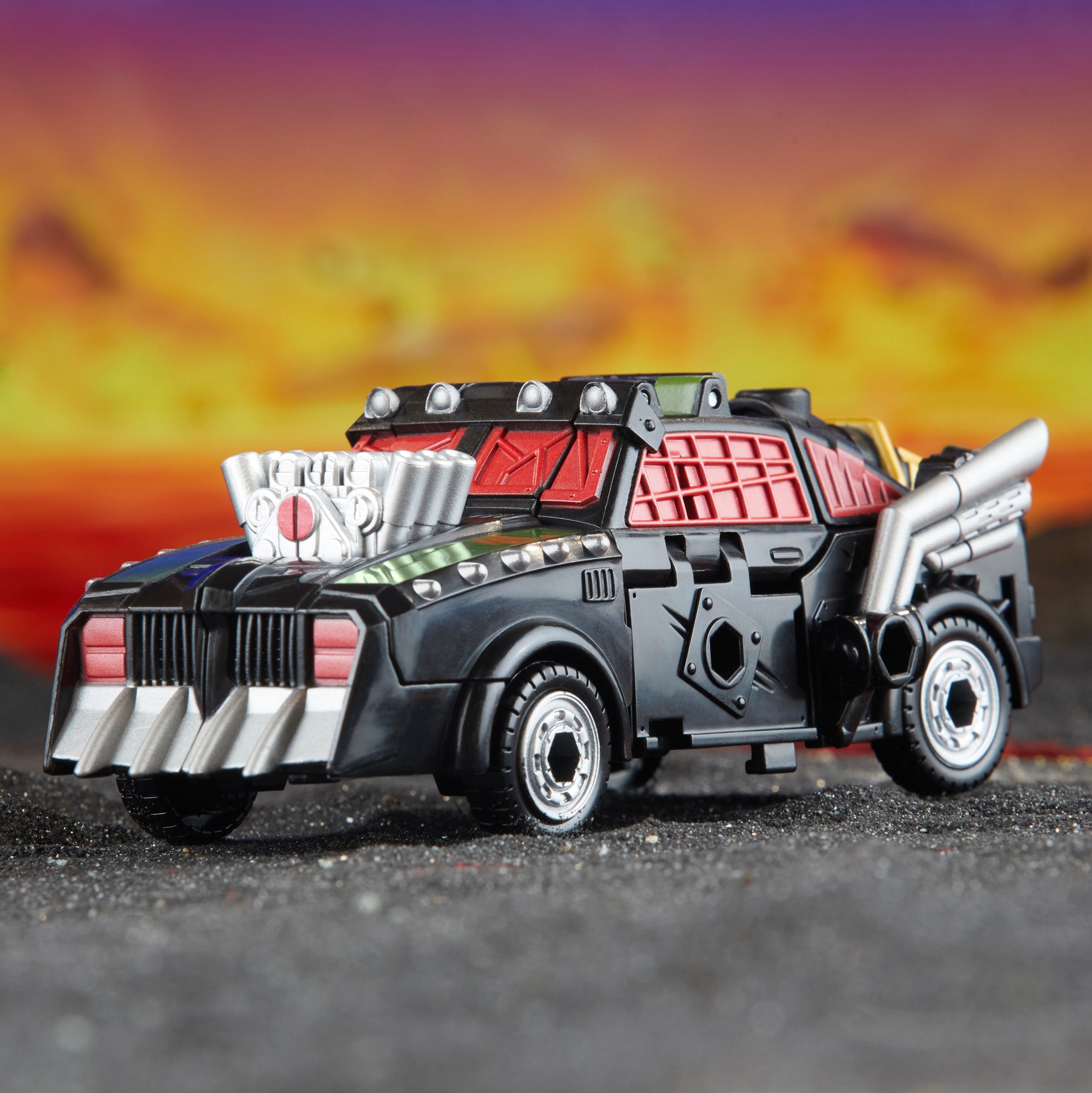 Transformers Legacy United Deluxe Lockdown