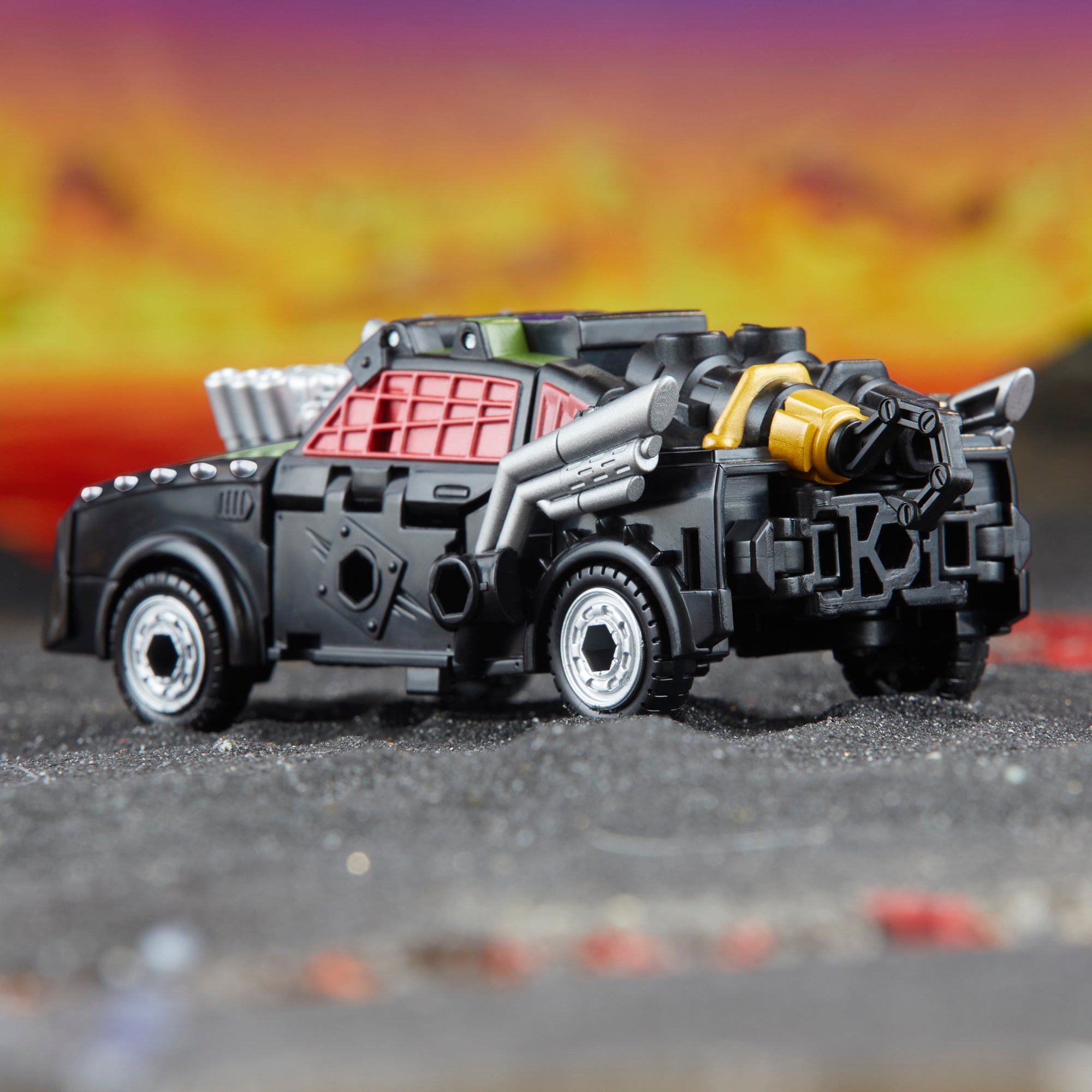 Transformers Legacy United Deluxe Lockdown