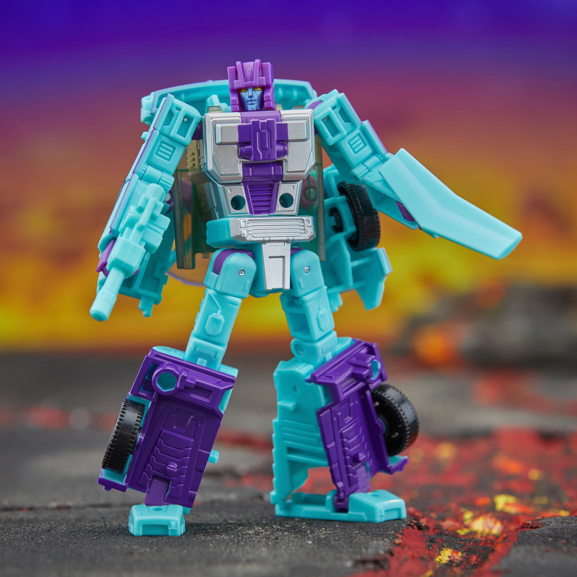 Transformers Legacy United (G2 Universe) Deluxe G2 Breakdown