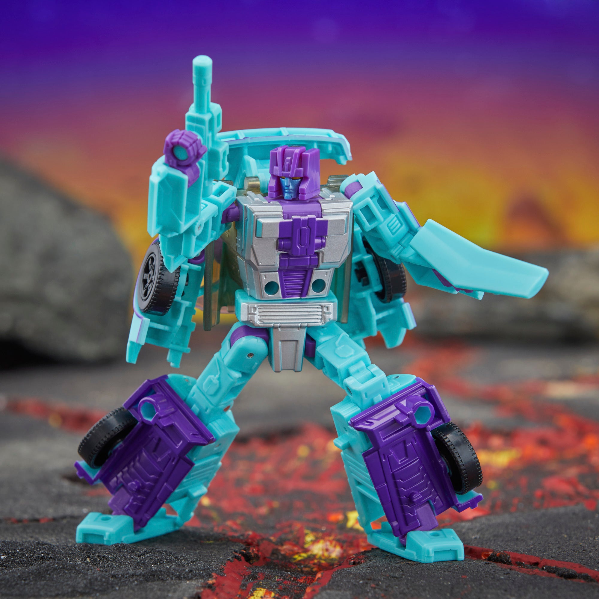 Transformers Legacy United (G2 Universe) Deluxe G2 Breakdown