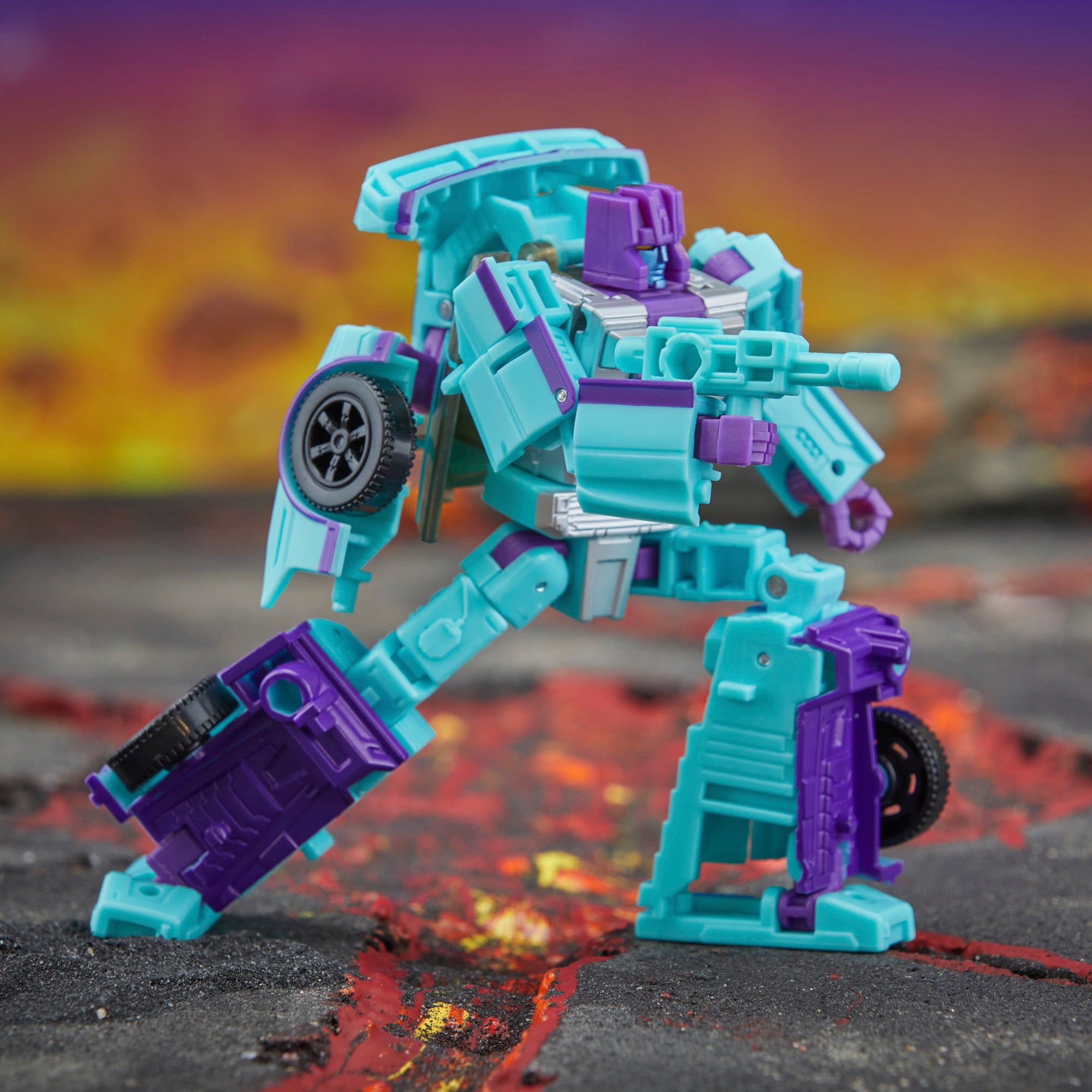 Transformers Legacy United (G2 Universe) Deluxe G2 Breakdown