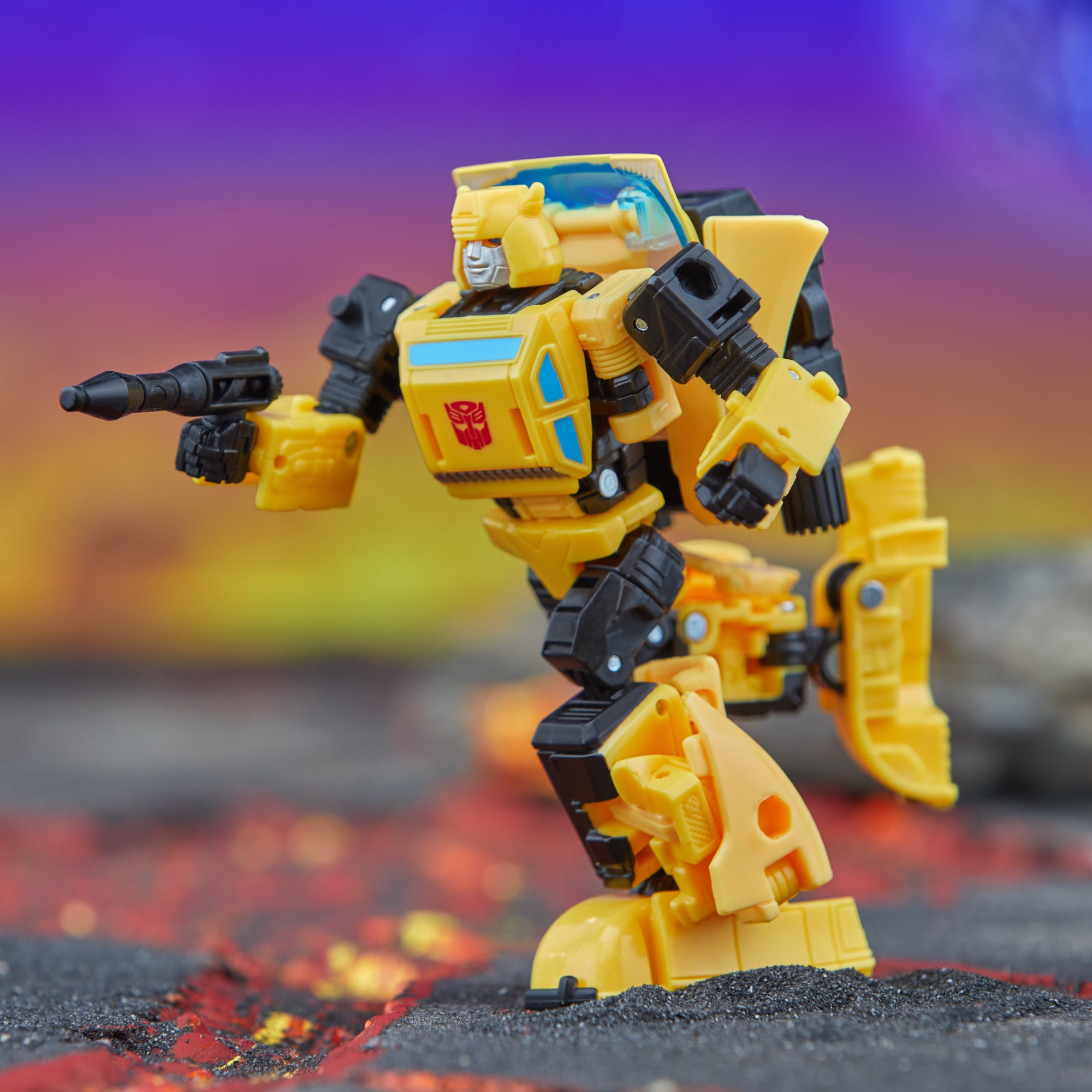 Transformers Legacy United Deluxe Origin Bumblebee