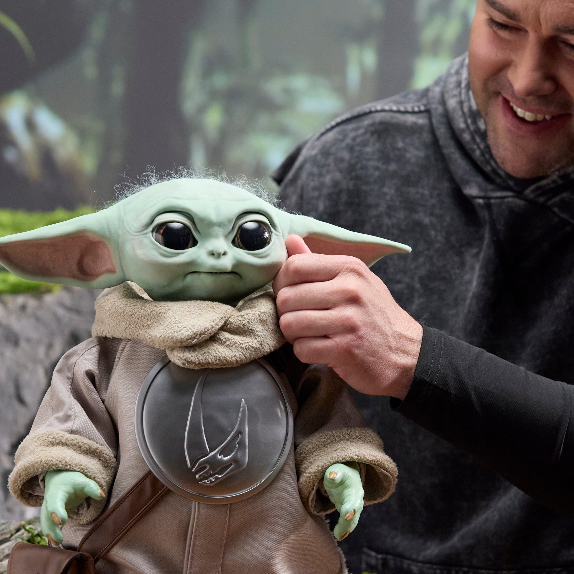 PRE-ORDER Star Wars Mandalorian & Grogu Movie Ultimate Grogu LIMITED EDITION