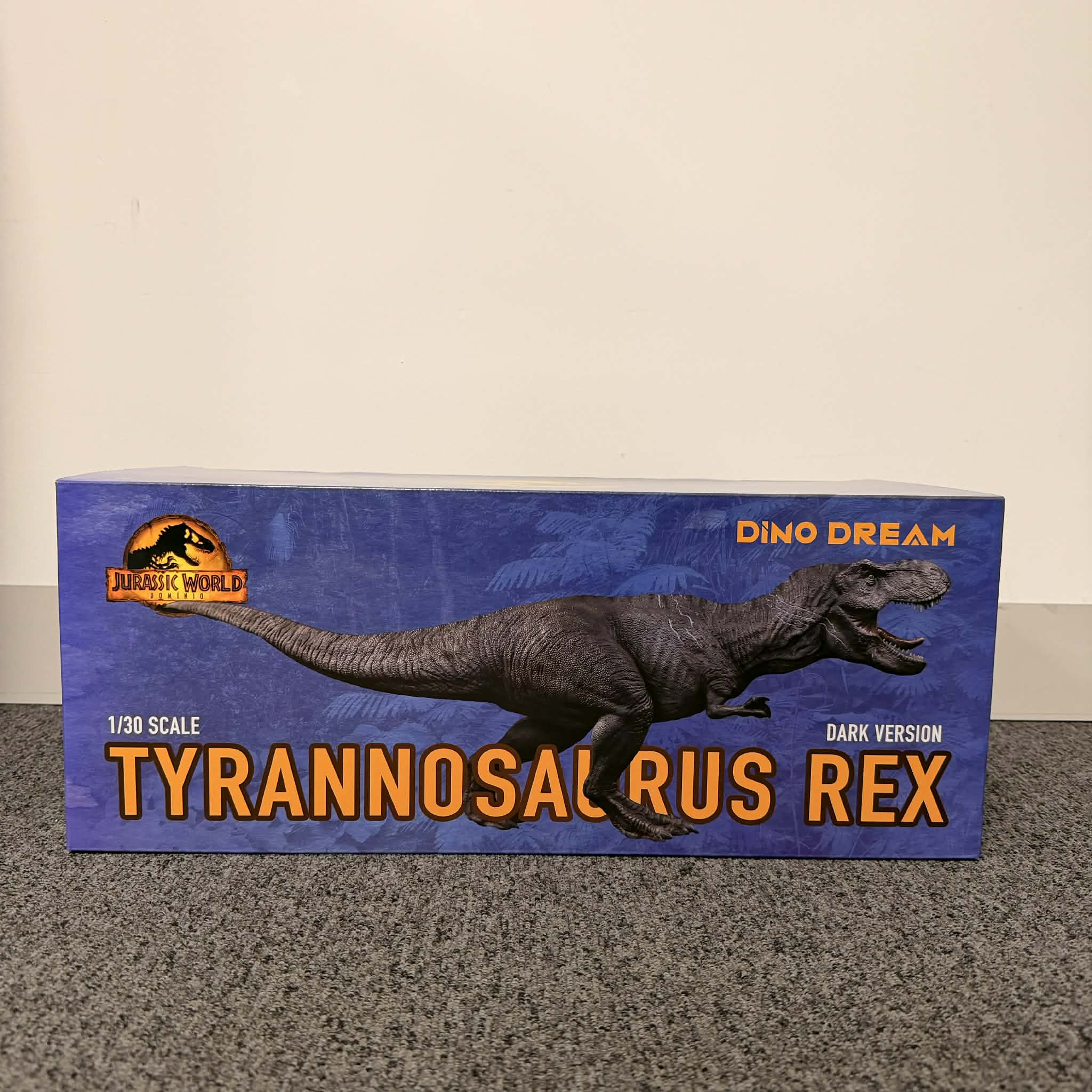 Dino Dream Jurassic World Dominion Tyranosaurus Rex Dark Version 1/30 Scale Resin Model