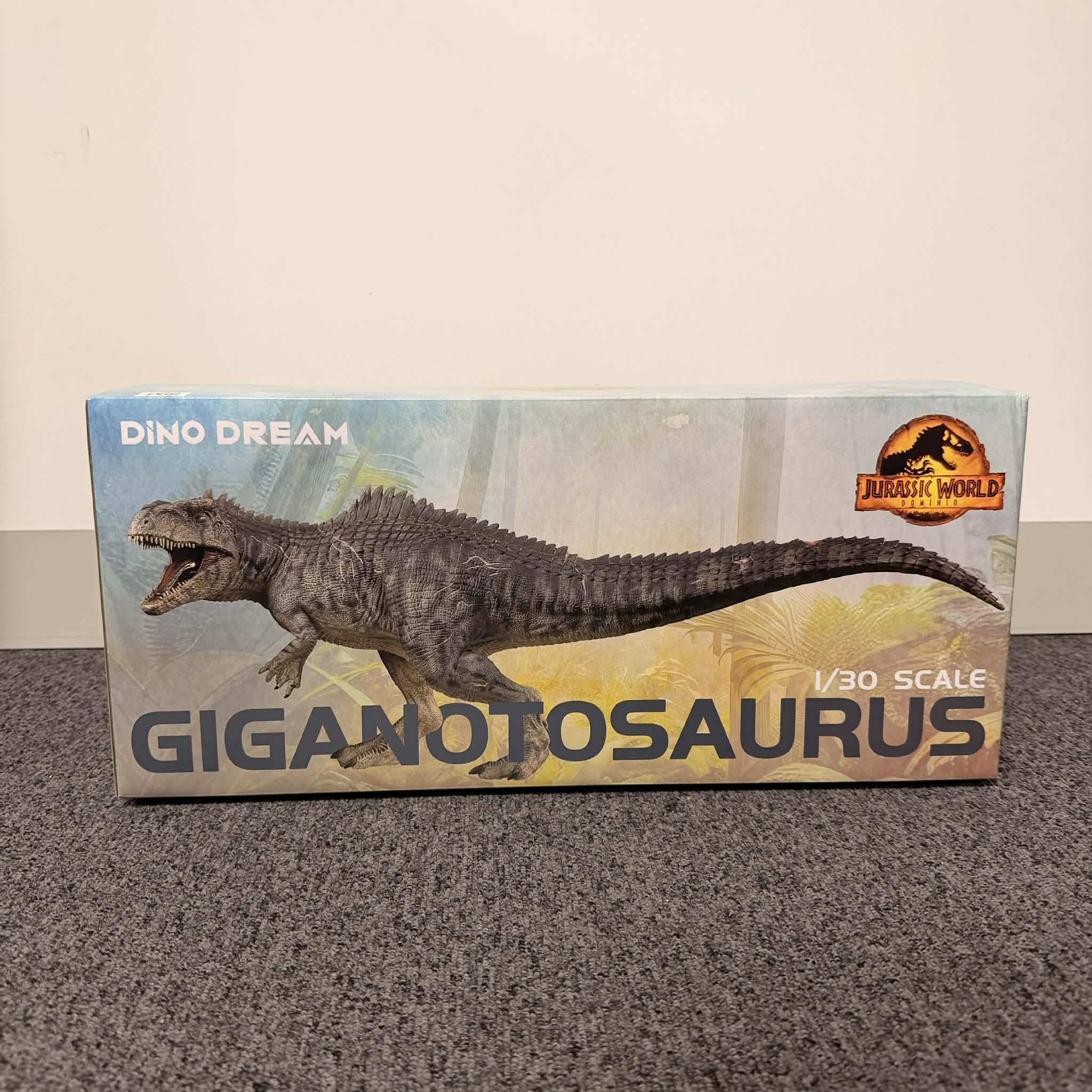 Dino Dream Jurassic World Dominion Gigantosaurus 1/30 Scale Resin Model