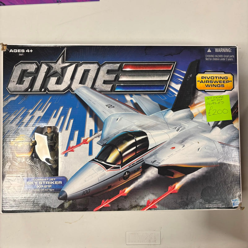 G.I.Joe 3.75" Combat Jet Sky Striker XP-21F including CAPT.ACE Figure
