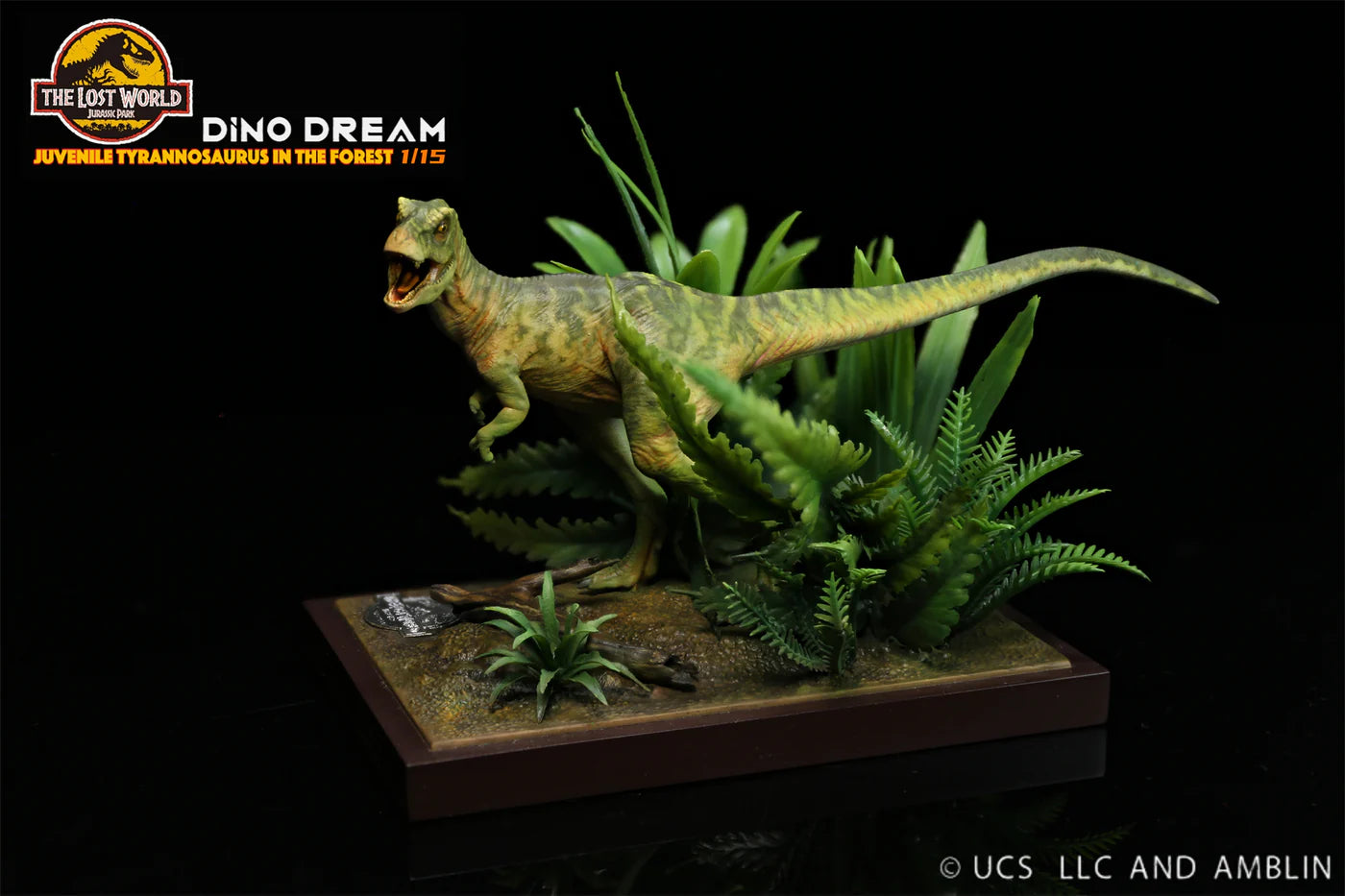 Dino Dream Jurassic Park The Lost World Juvenile T-Rex in Forest 1/15 Scale Resin Model
