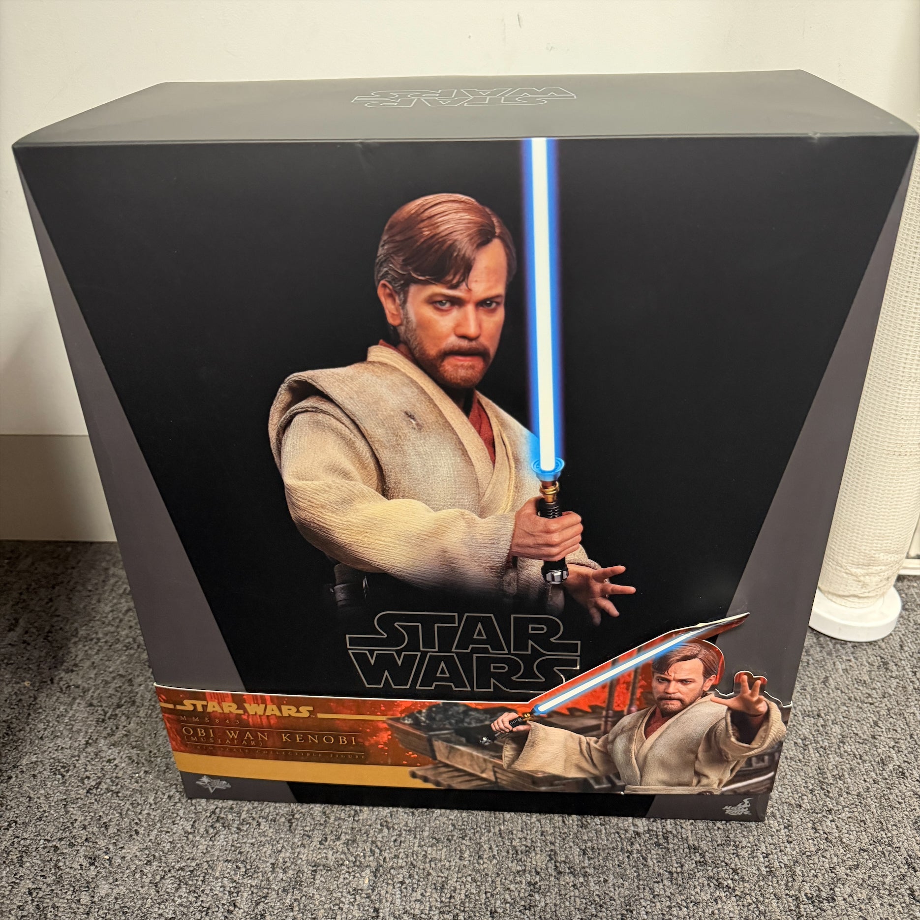Hot Toys Star Wars Revenge of the Sith Obi Wan Kenobi (Mustafar) 1/6 Scale Collectible Figure IMPORT STOCK