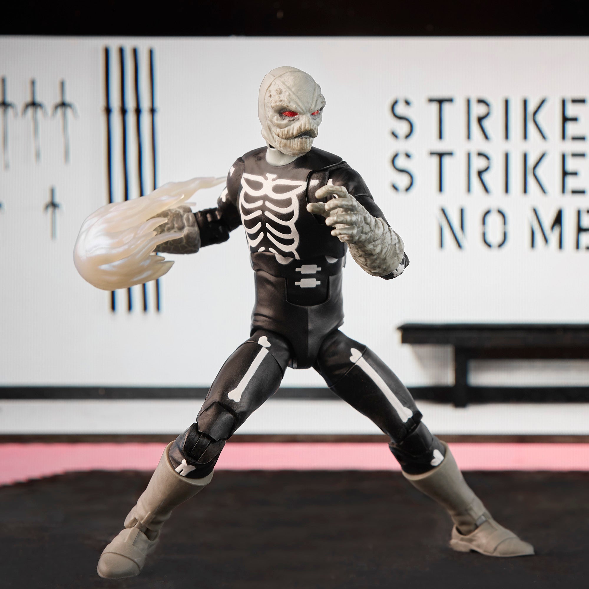 Power Rangers X Cobra Kai Lightning Collection Skeleputty