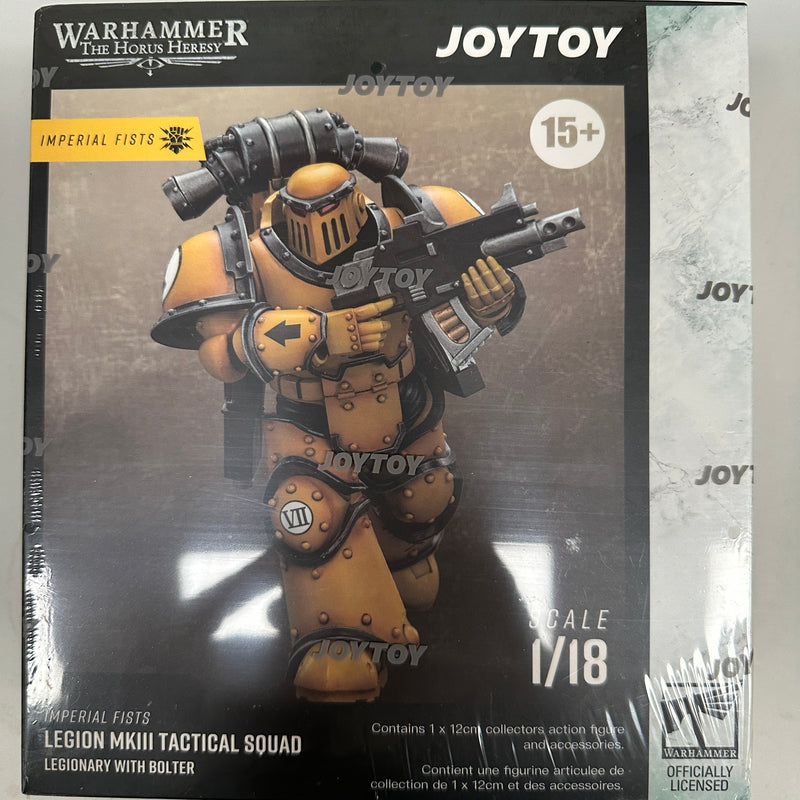 JOYTOY 1/18 Warhammer Imperial Fists Legion MKIII Tactical Squad Legionary with Bolter