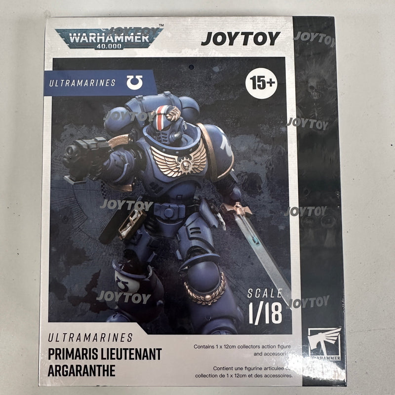 JOYTOY 1/18 Warhammer Ultramarines Primaris Lieutenant Argaranthe