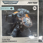 JOYTOY 1/18 Warhammer 40K Space Marines Space Wolves Claw Pack Sigyrr Stoneshield