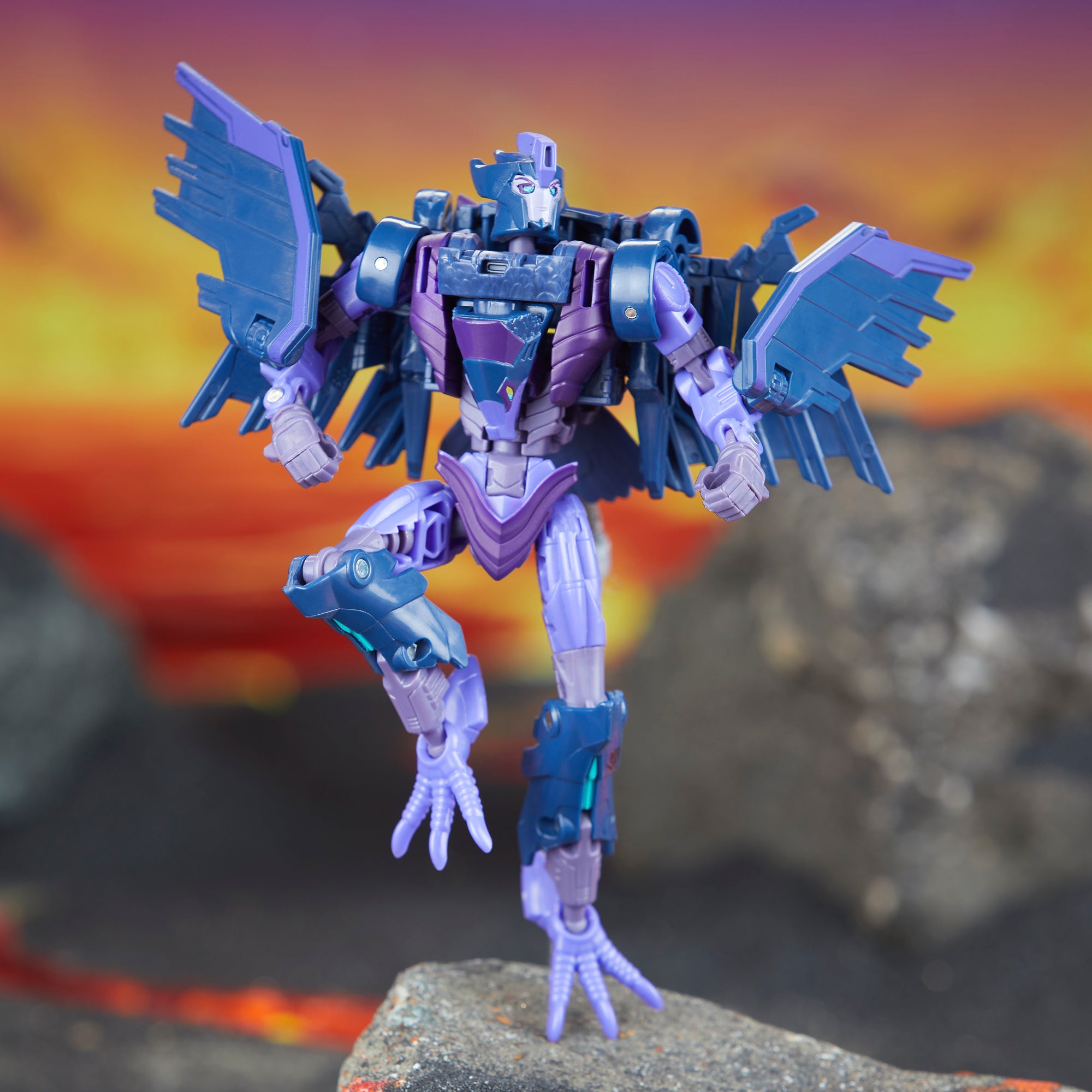 Transformers Legacy United Deluxe Filch – In Demand Toys