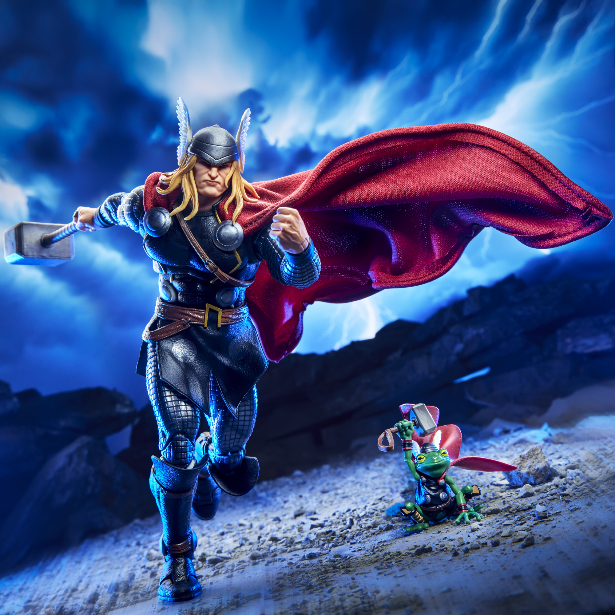 PRE-ORDER Marvel Legends Maximum Series Thor