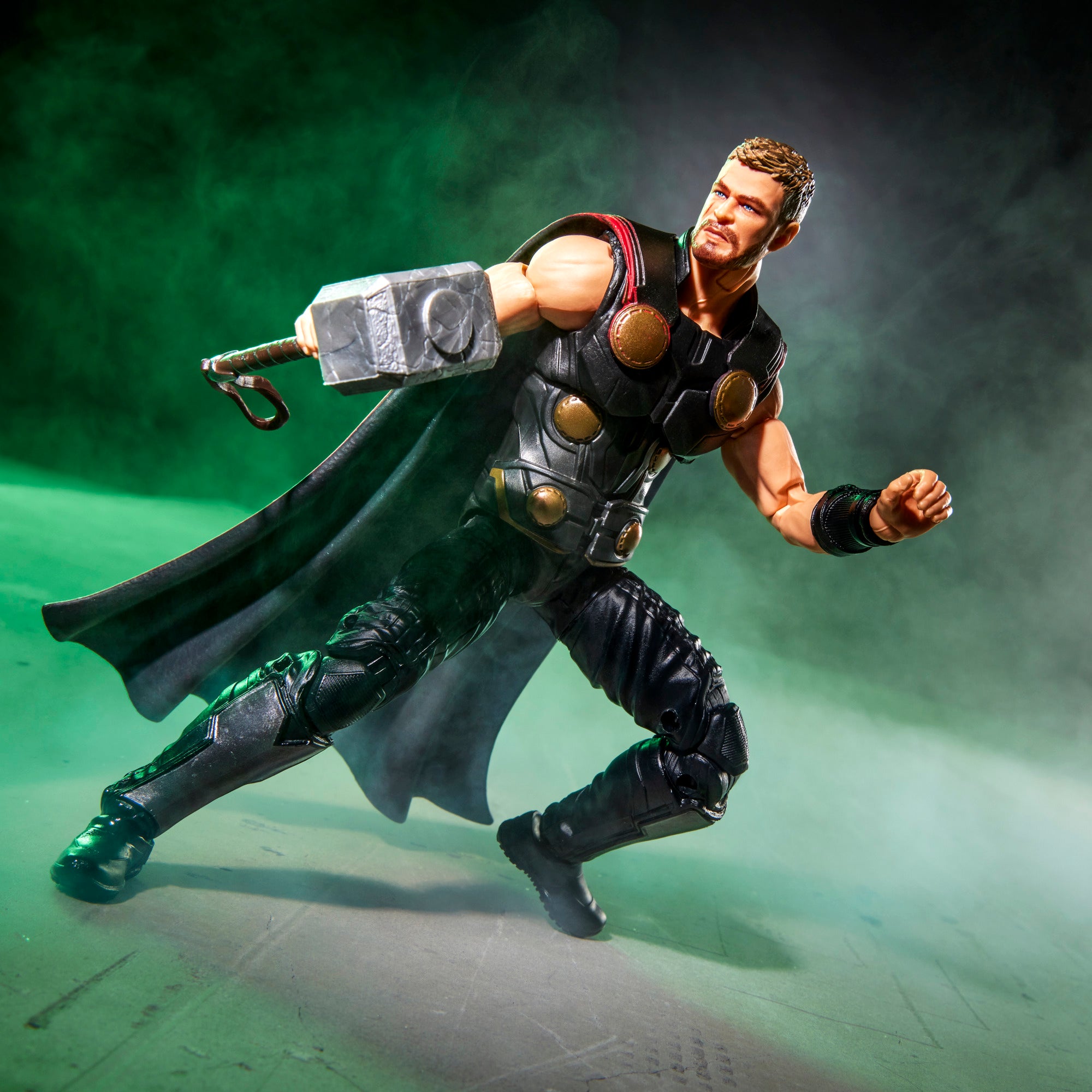 PRE-ORDER Marvel Legends (Avengers Doomsday) Thor