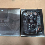 Hot Toys MMS129 Terminator 2 Judgement Day T-1000 1/6 Scale Figure PRE OWNED