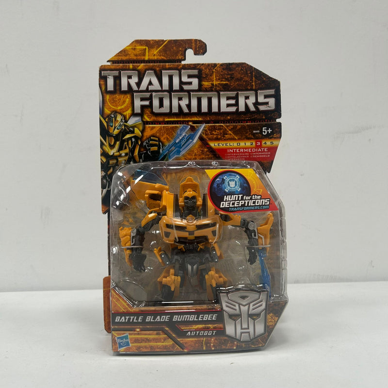 Transformers Hunt For The Decepticon Deluxe Battle Blade Bumblebee